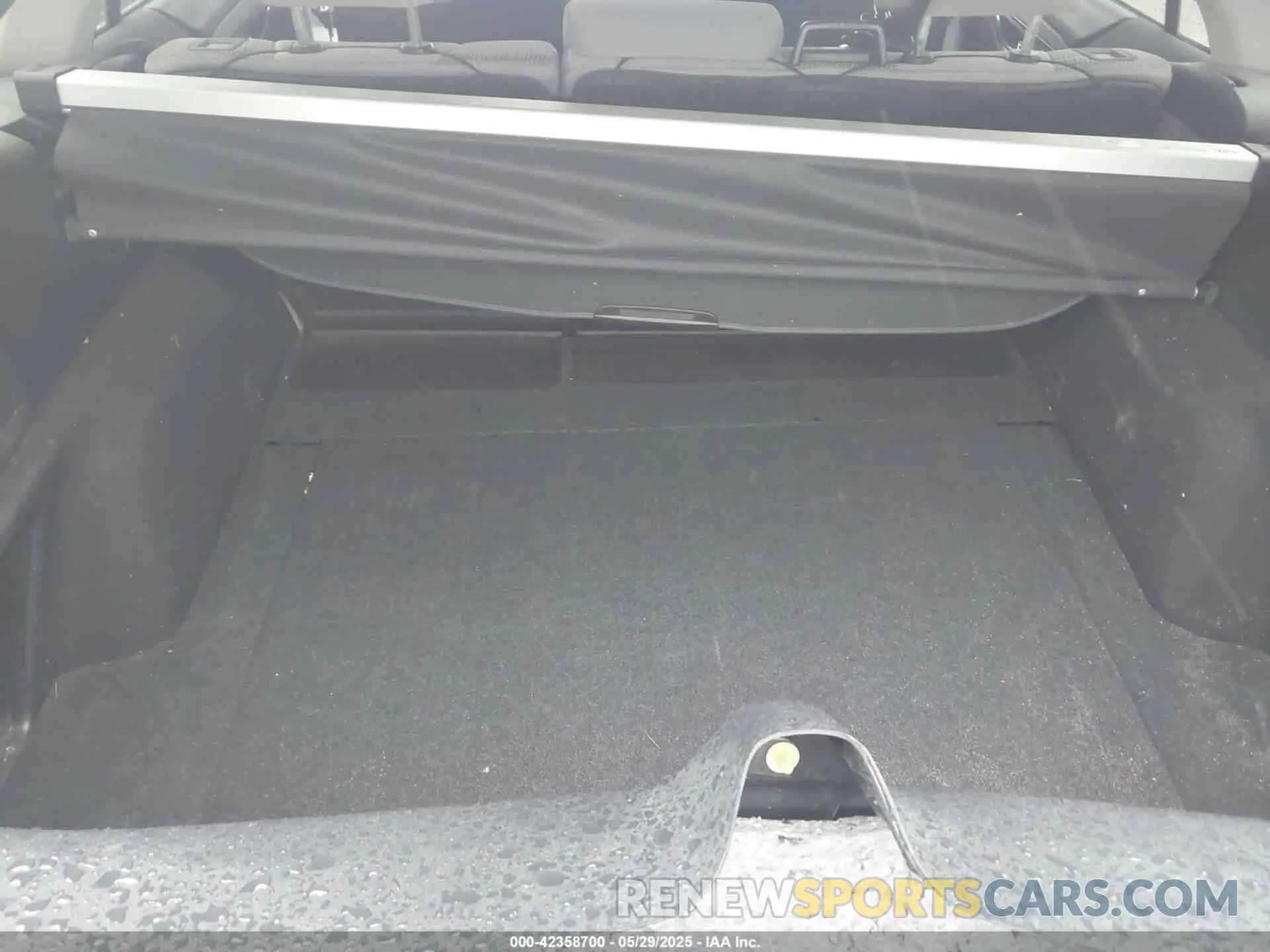 17 Photograph of a damaged car 4S4BTAEC7L3261584 SUBARU OUTBACK 2020