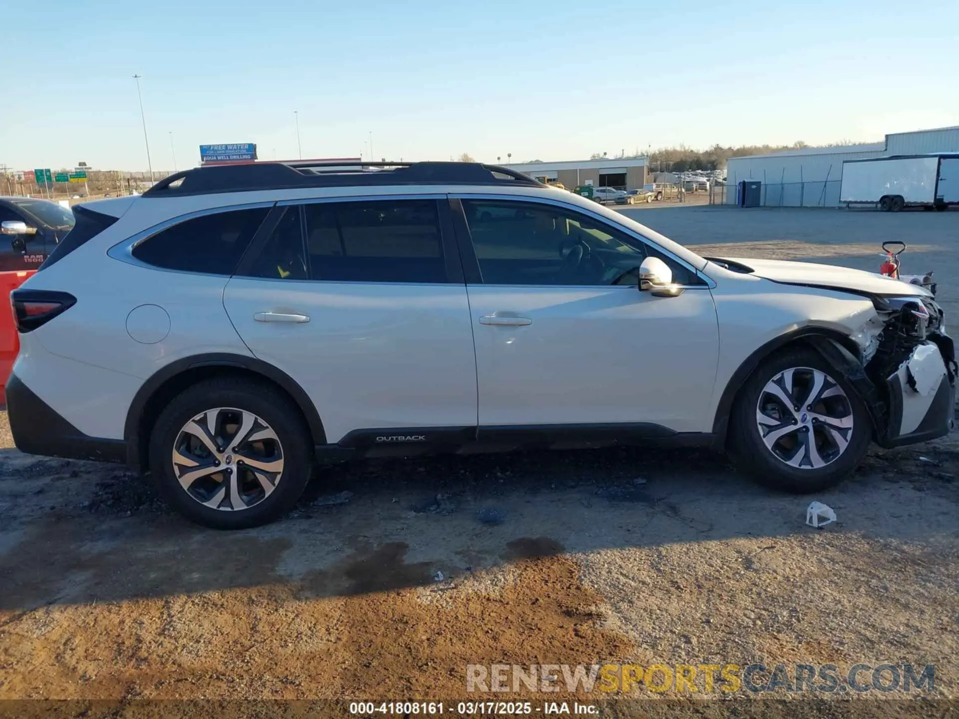 13 Photograph of a damaged car 4S4BTALC9L3235572 SUBARU OUTBACK 2020