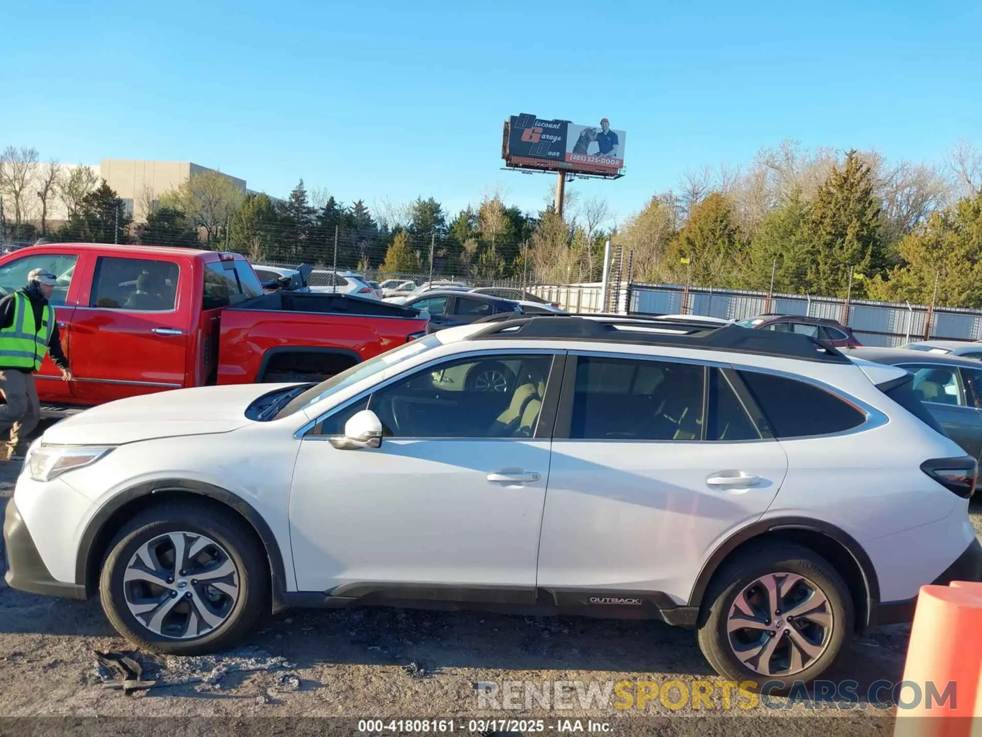 14 Photograph of a damaged car 4S4BTALC9L3235572 SUBARU OUTBACK 2020