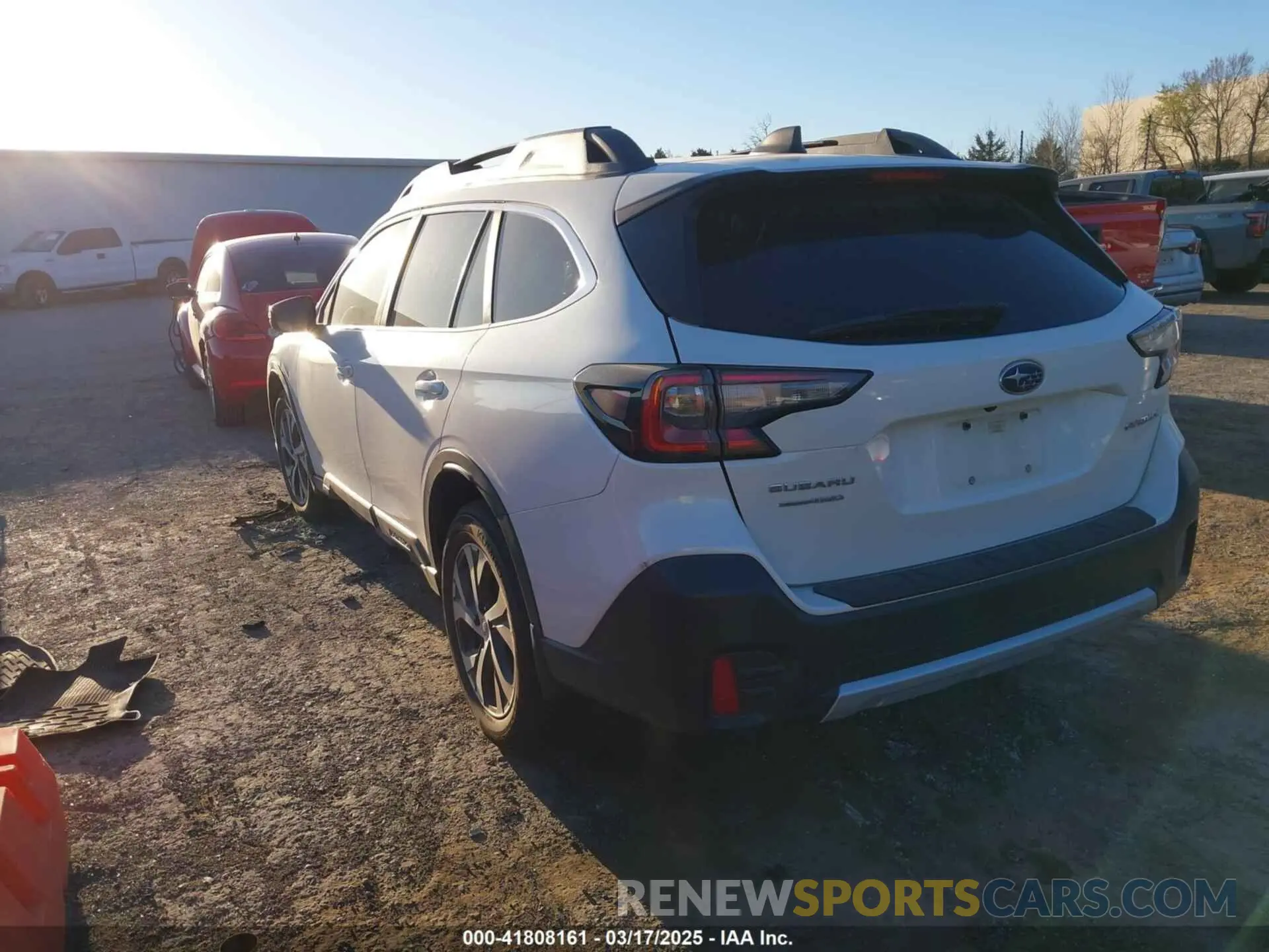3 Photograph of a damaged car 4S4BTALC9L3235572 SUBARU OUTBACK 2020