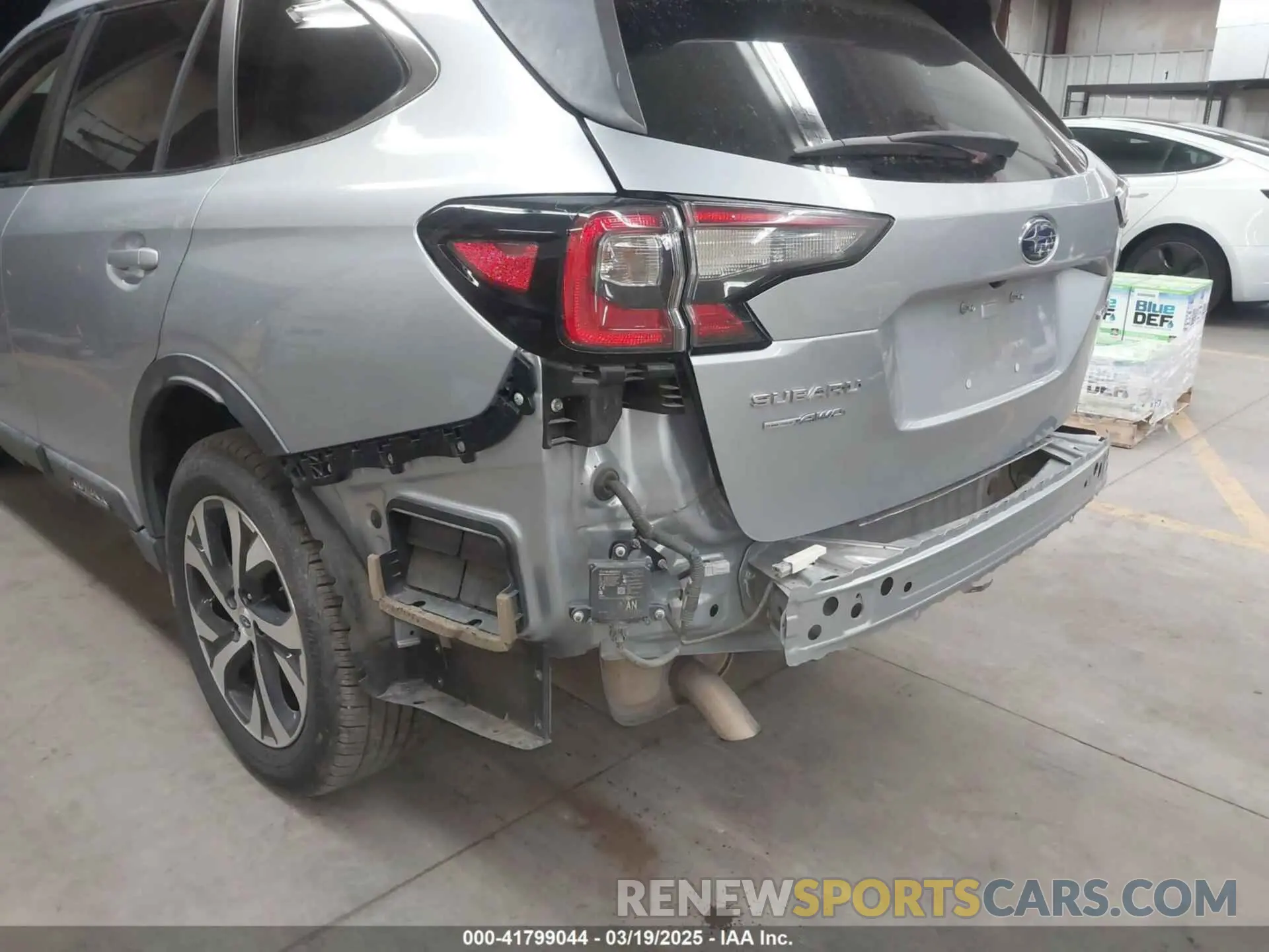 6 Photograph of a damaged car 4S4BTANC1L3196389 SUBARU OUTBACK 2020