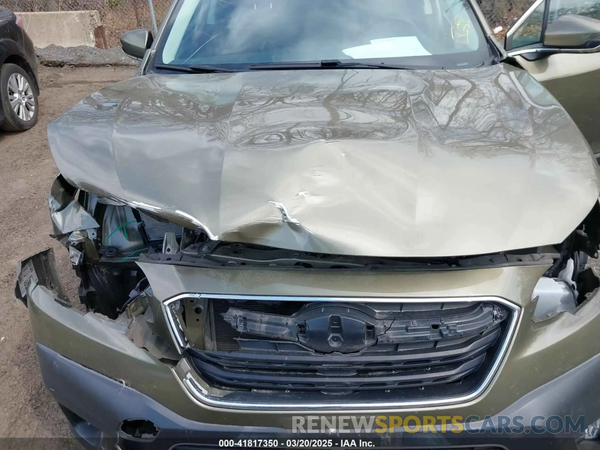 10 Photograph of a damaged car 4S4BTANC2L3211451 SUBARU OUTBACK 2020