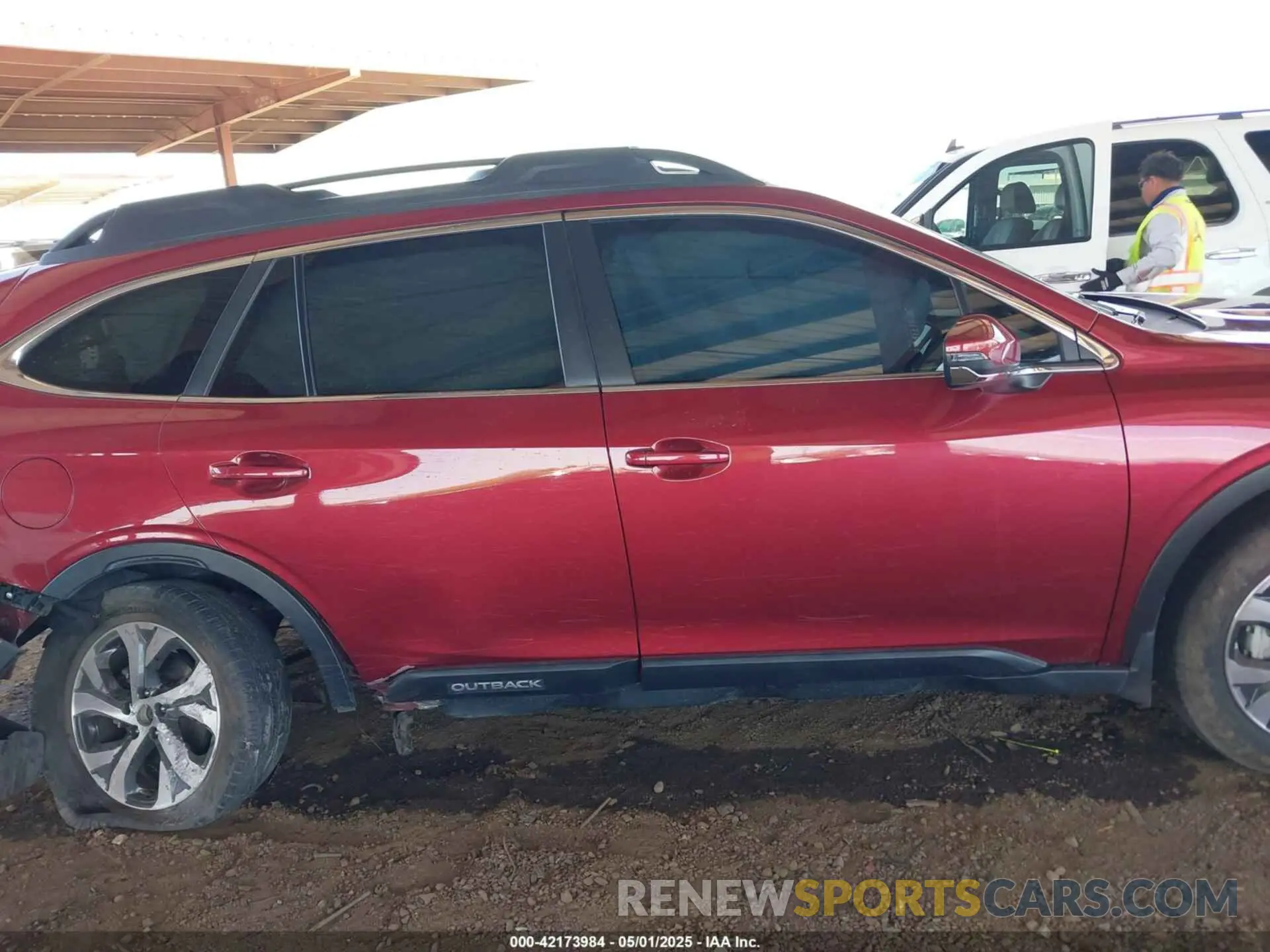 13 Photograph of a damaged car 4S4BTANC2L3249228 SUBARU OUTBACK 2020