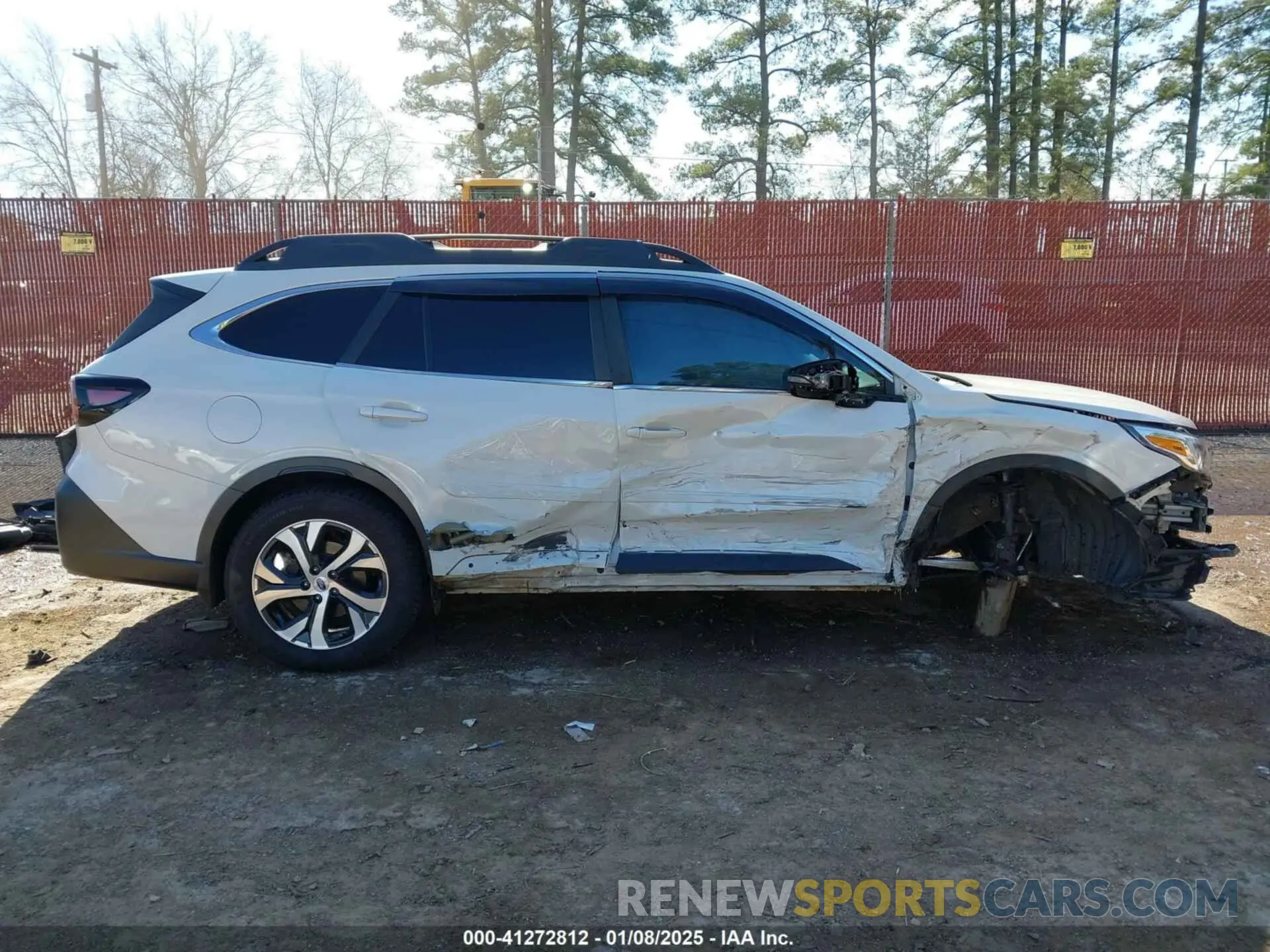 13 Photograph of a damaged car 4S4BTANC3L3232812 SUBARU OUTBACK 2020