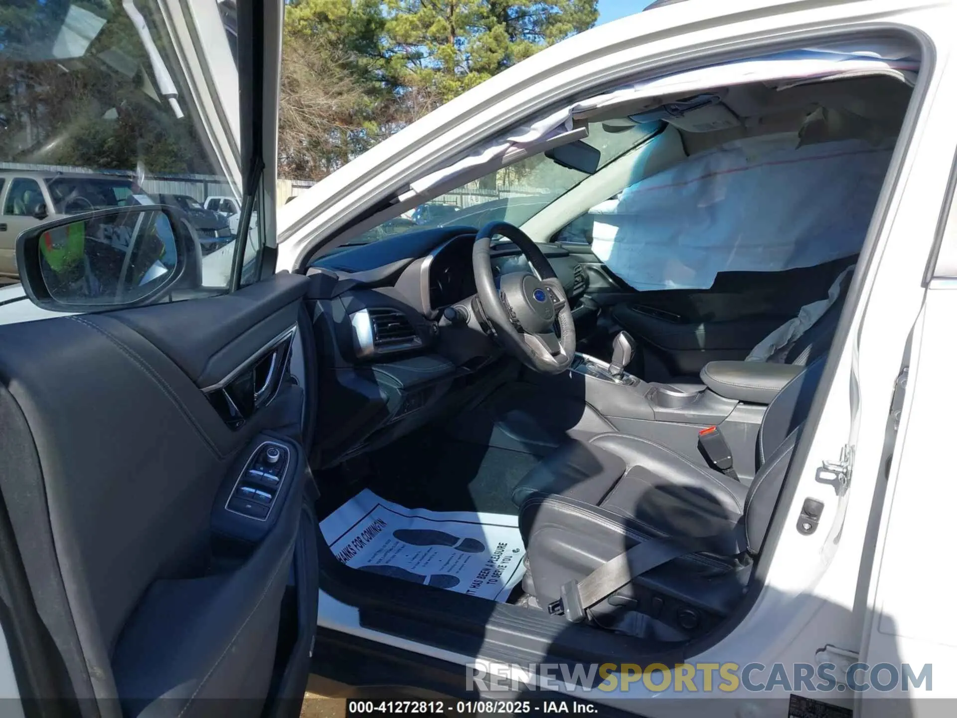5 Photograph of a damaged car 4S4BTANC3L3232812 SUBARU OUTBACK 2020