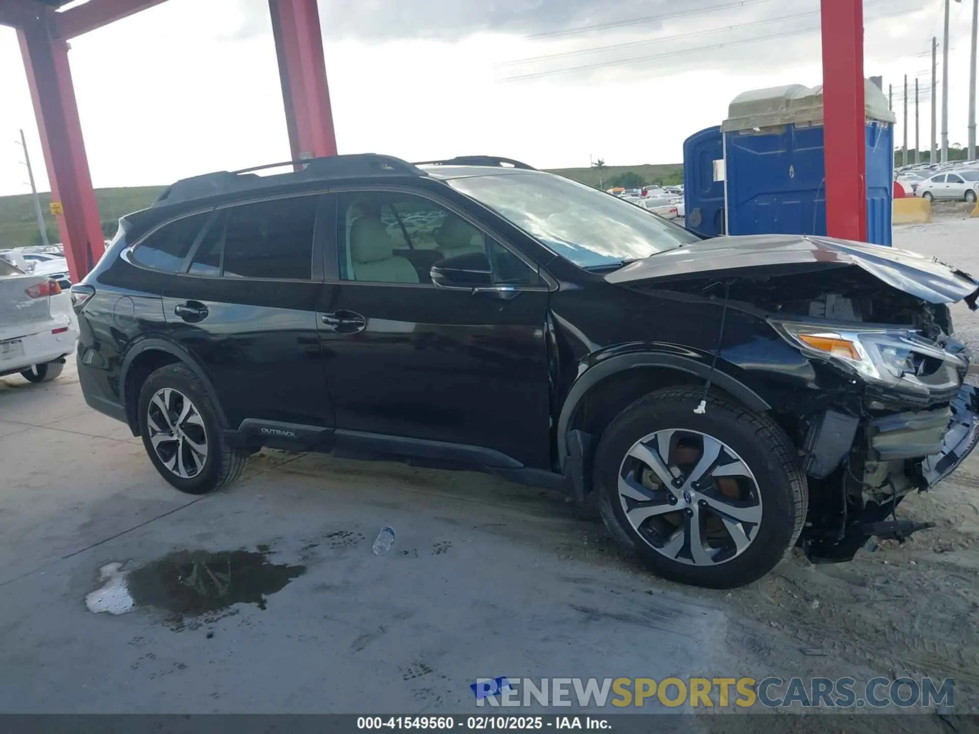13 Photograph of a damaged car 4S4BTANC5L3112283 SUBARU OUTBACK 2020