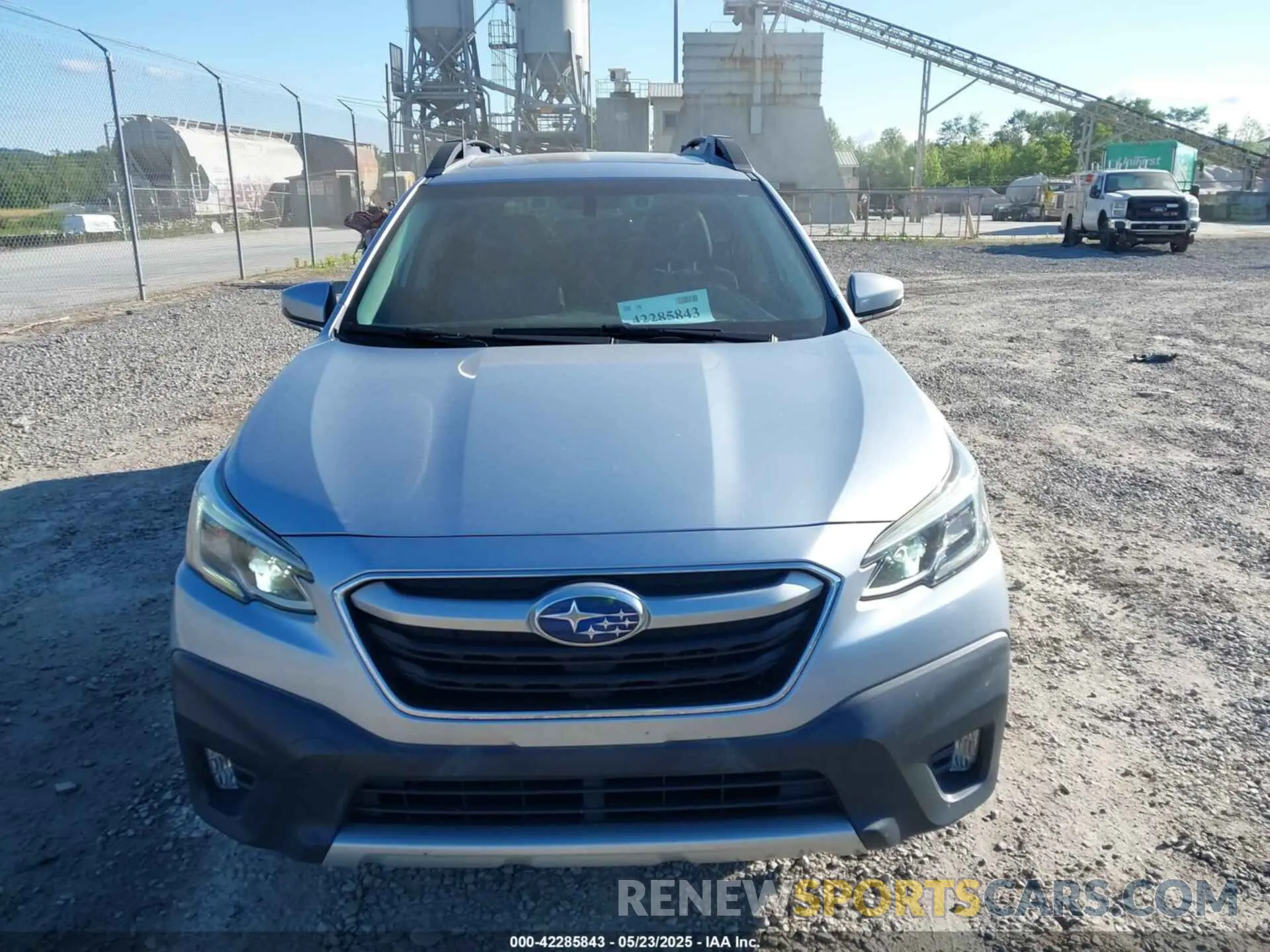12 Photograph of a damaged car 4S4BTANC6L3172251 SUBARU OUTBACK 2020