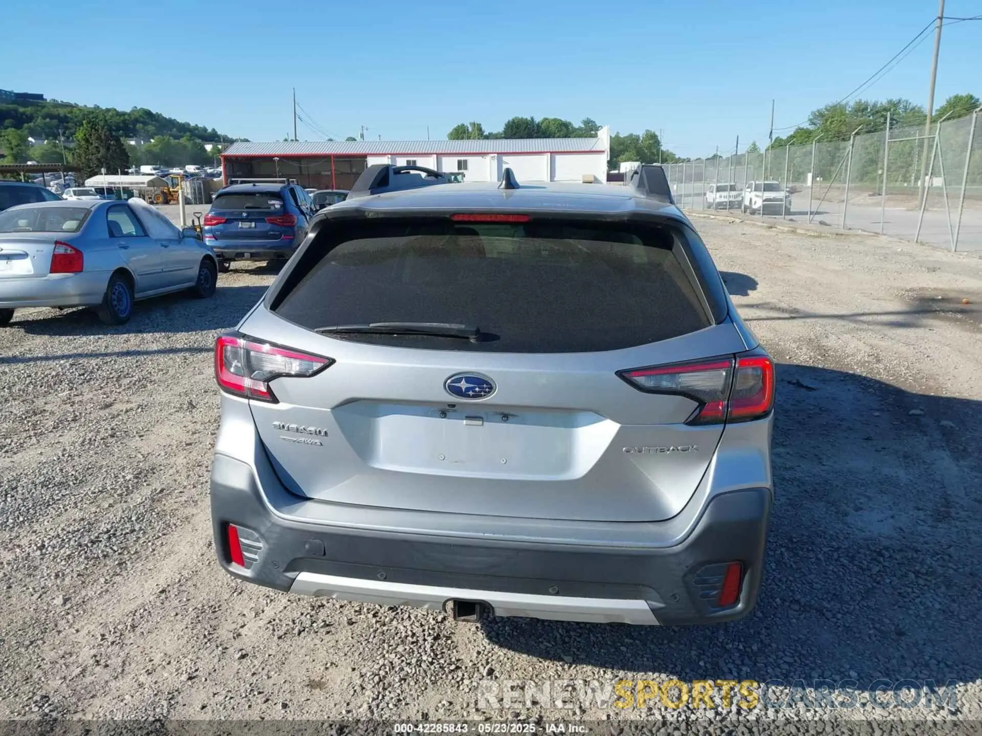 16 Photograph of a damaged car 4S4BTANC6L3172251 SUBARU OUTBACK 2020