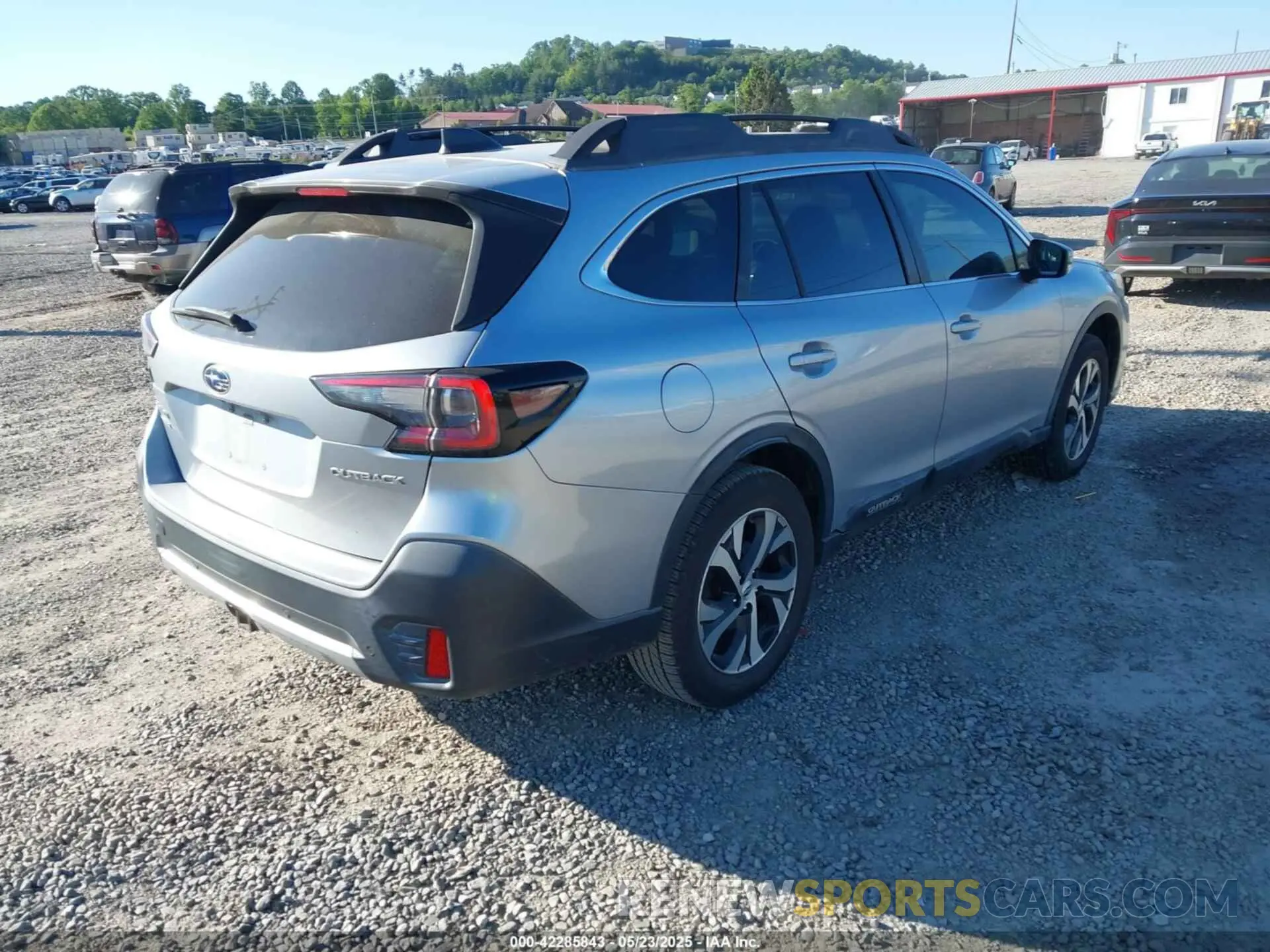 4 Photograph of a damaged car 4S4BTANC6L3172251 SUBARU OUTBACK 2020