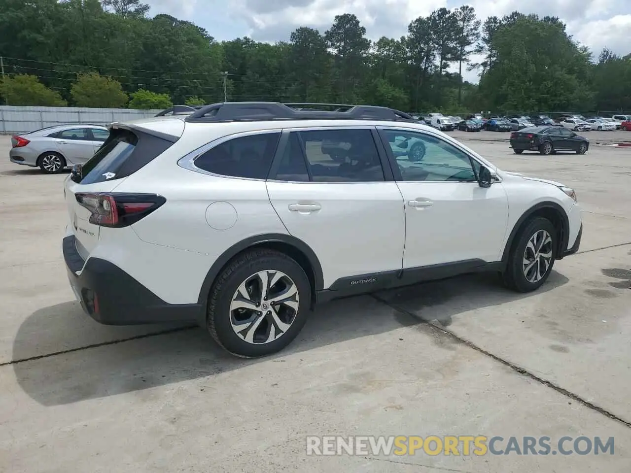 3 Photograph of a damaged car 4S4BTANC7L3186546 SUBARU OUTBACK 2020