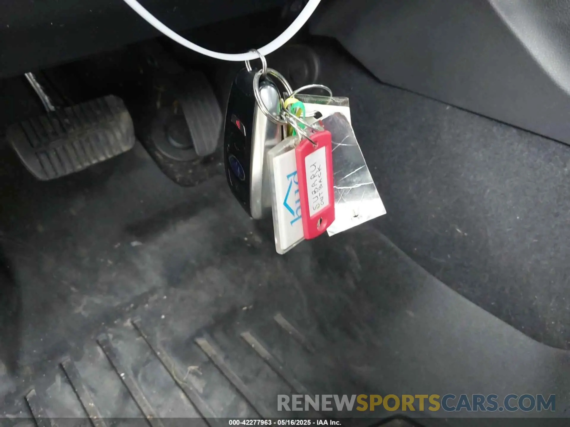 11 Photograph of a damaged car 4S4BTANC8L3194137 SUBARU OUTBACK 2020
