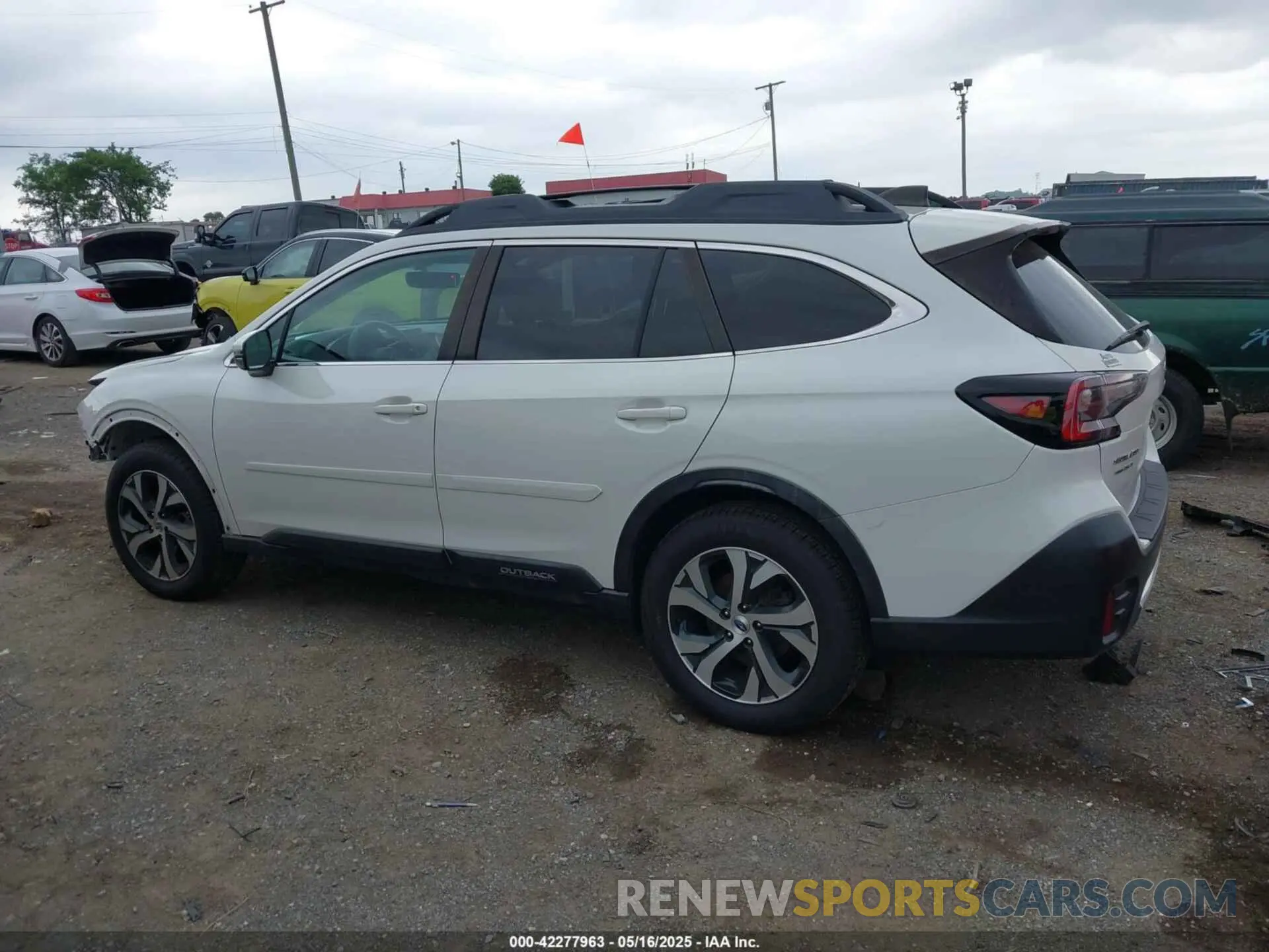 15 Photograph of a damaged car 4S4BTANC8L3194137 SUBARU OUTBACK 2020