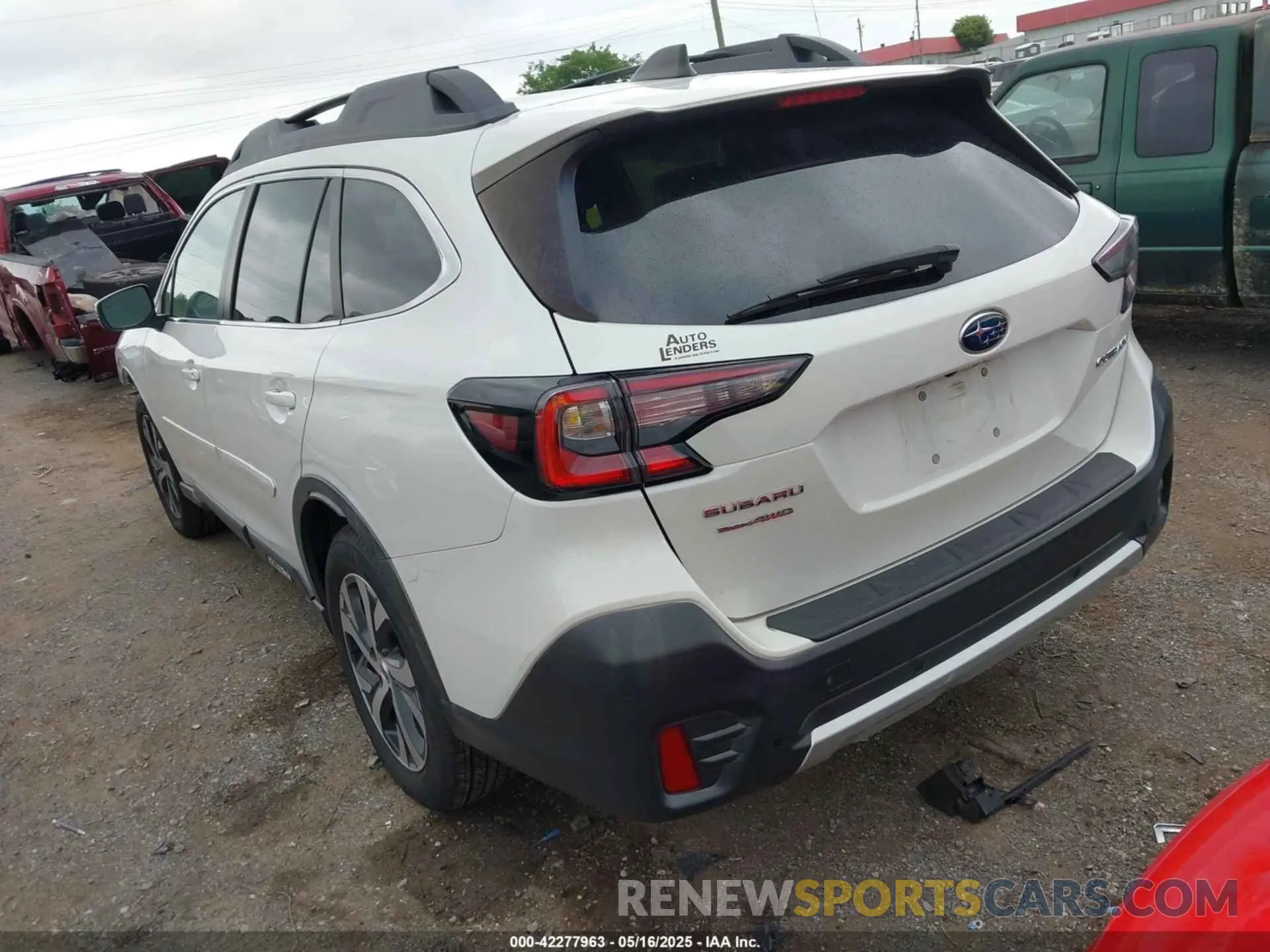3 Photograph of a damaged car 4S4BTANC8L3194137 SUBARU OUTBACK 2020