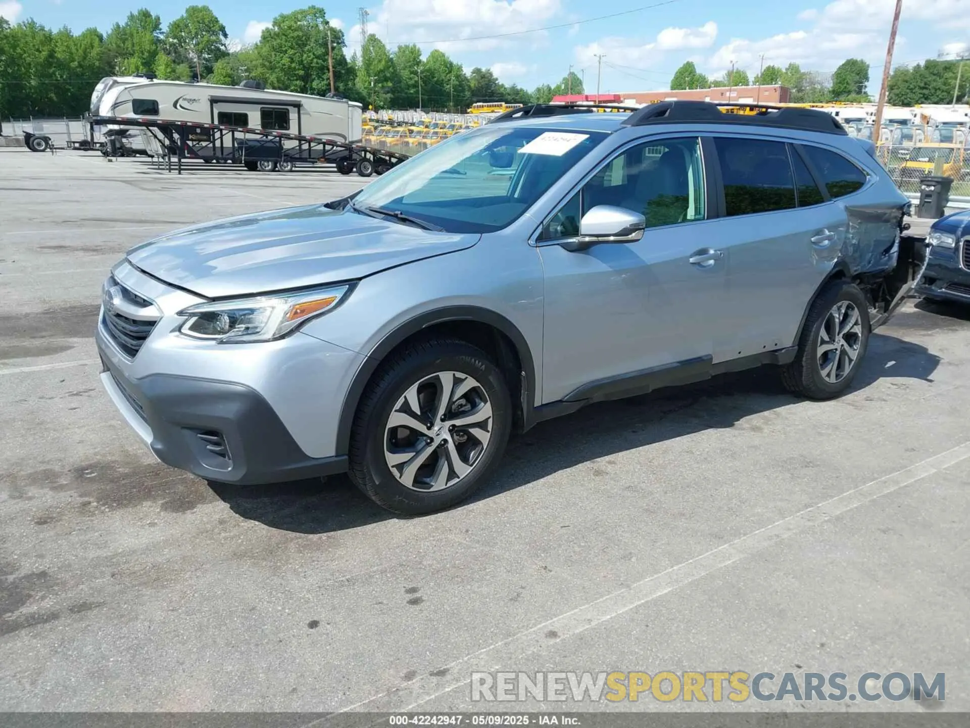 2 Photograph of a damaged car 4S4BTANC9L3139292 SUBARU OUTBACK 2020