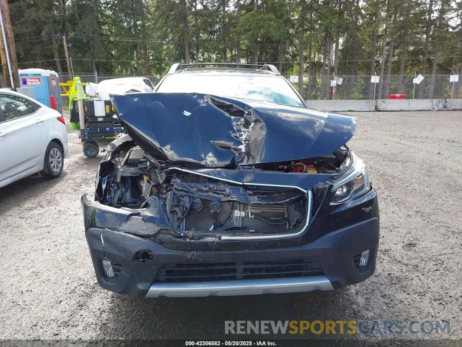 13 Photograph of a damaged car 4S4BTANCXL3229387 SUBARU OUTBACK 2020