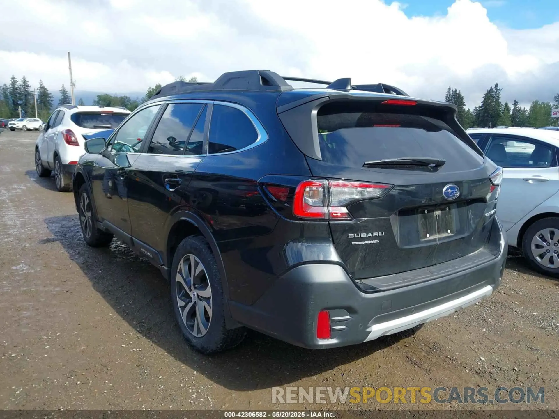 3 Photograph of a damaged car 4S4BTANCXL3229387 SUBARU OUTBACK 2020