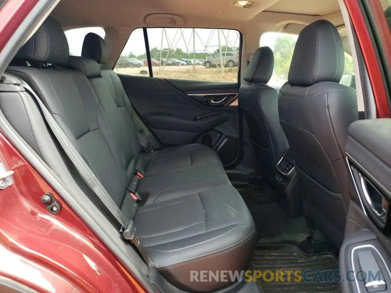 11 Photograph of a damaged car 4S4BTANCXL3244066 SUBARU OUTBACK 2020
