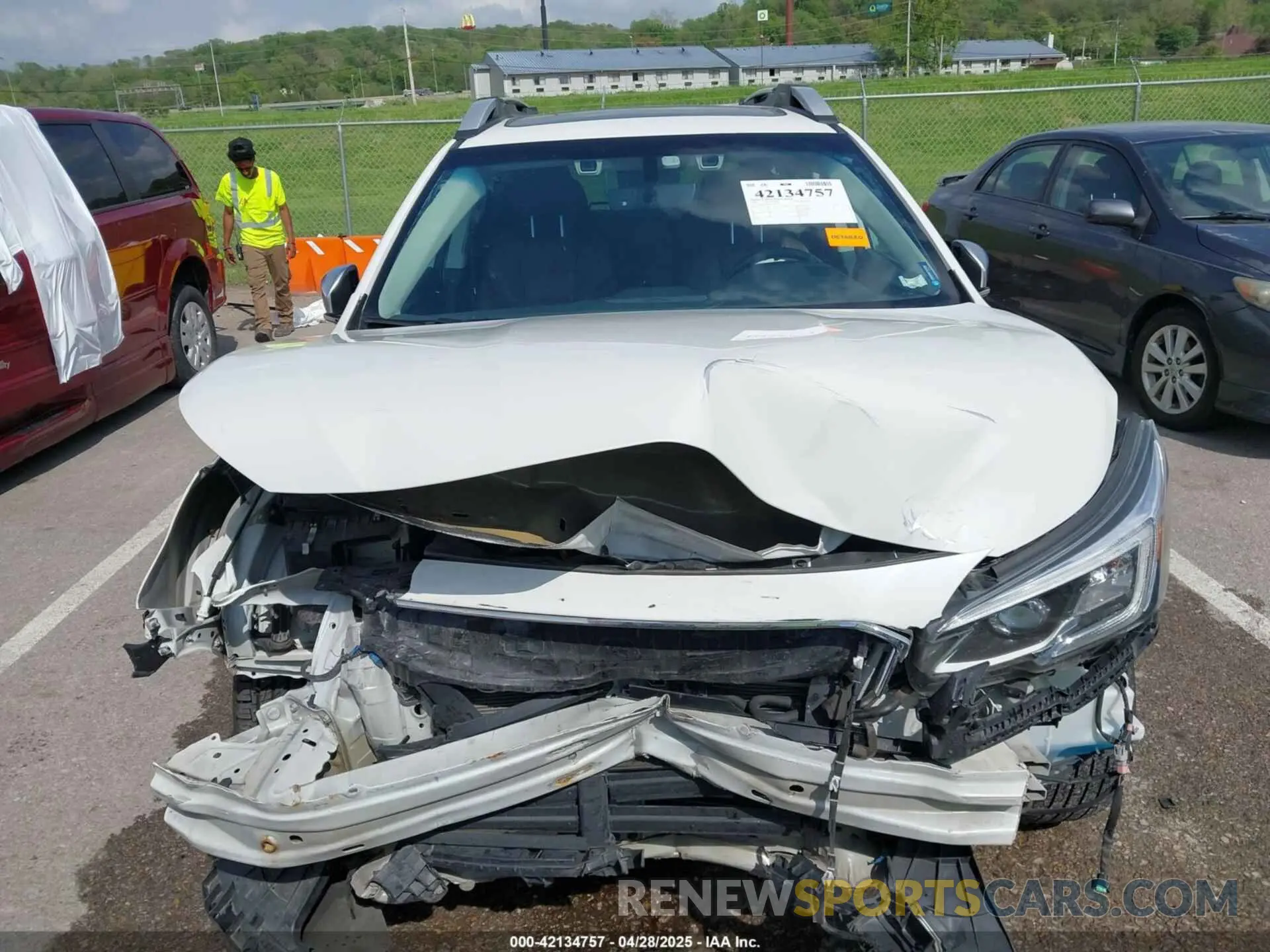 13 Photograph of a damaged car 4S4BTAPC0L3100362 SUBARU OUTBACK 2020
