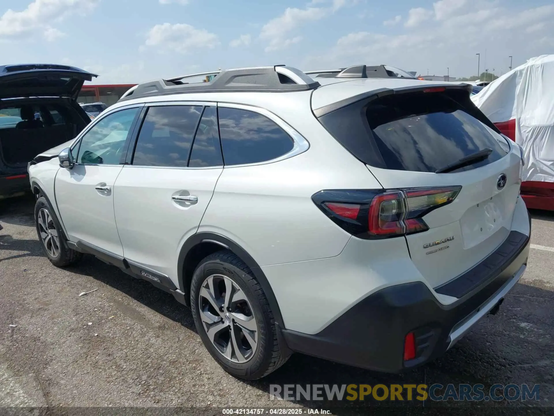 15 Photograph of a damaged car 4S4BTAPC0L3100362 SUBARU OUTBACK 2020