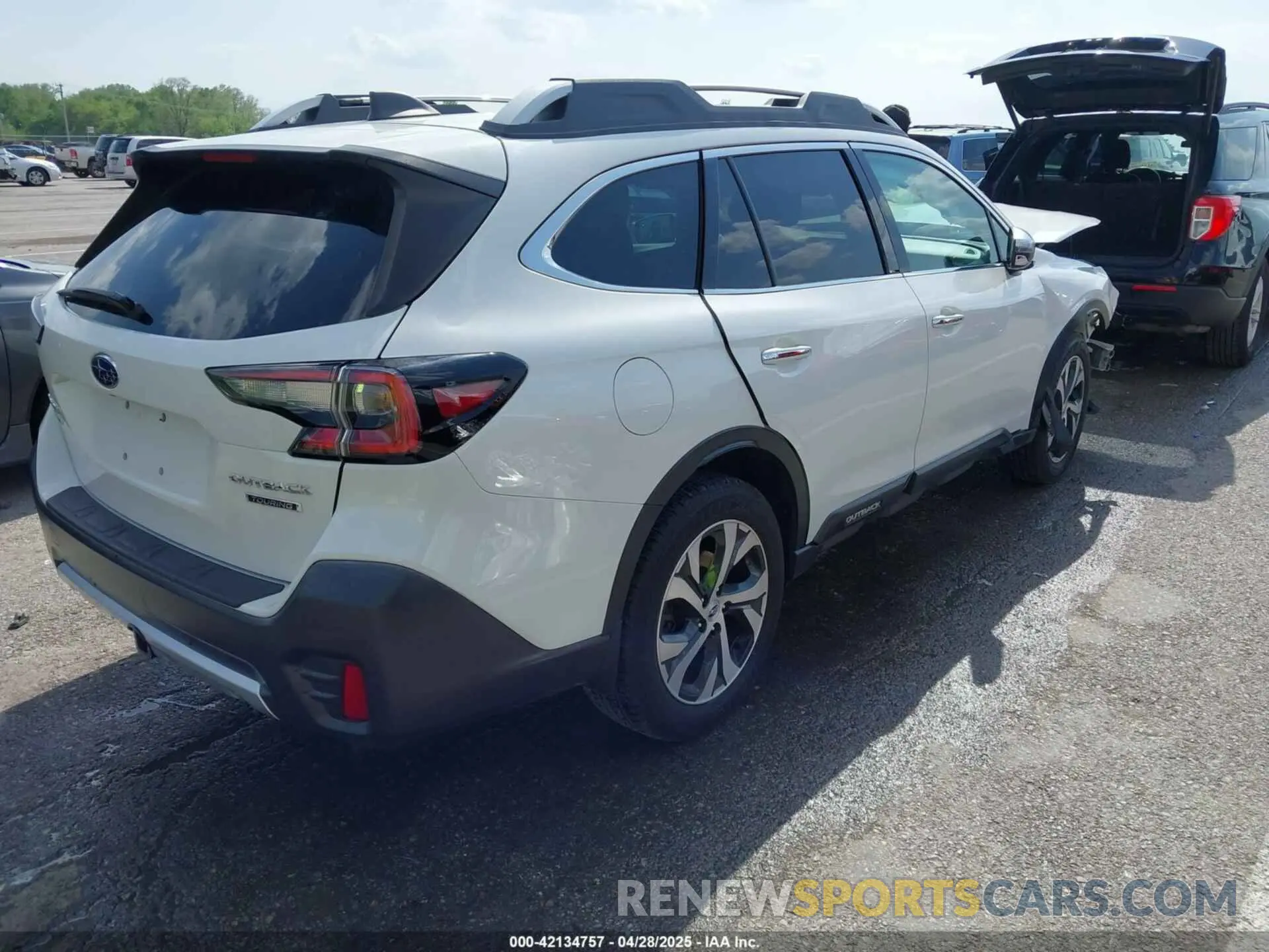 4 Photograph of a damaged car 4S4BTAPC0L3100362 SUBARU OUTBACK 2020