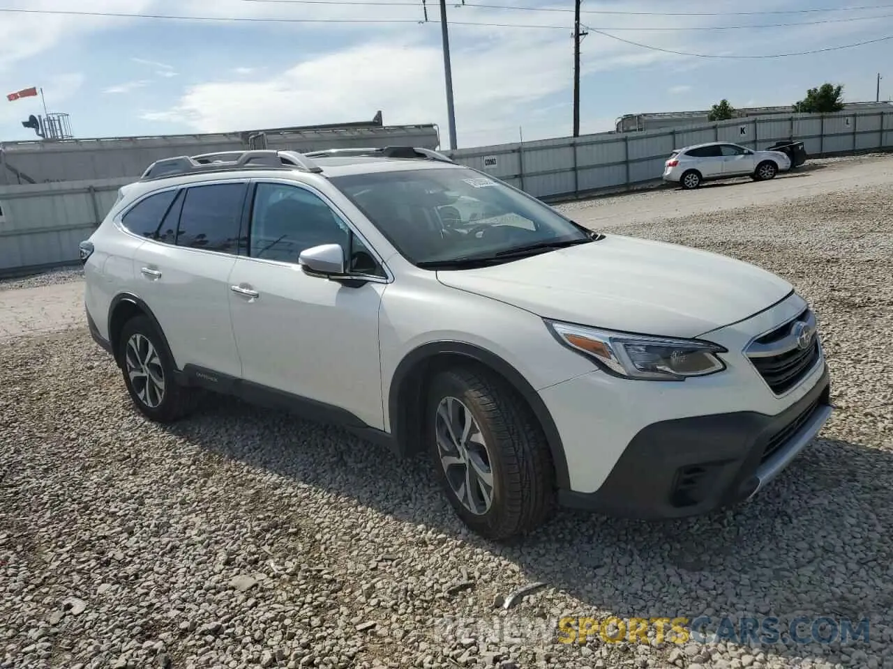 4 Photograph of a damaged car 4S4BTAPC0L3271273 SUBARU OUTBACK 2020