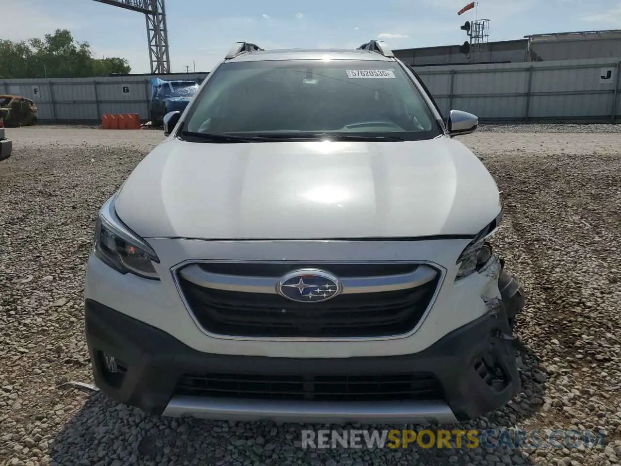 5 Photograph of a damaged car 4S4BTAPC0L3271273 SUBARU OUTBACK 2020