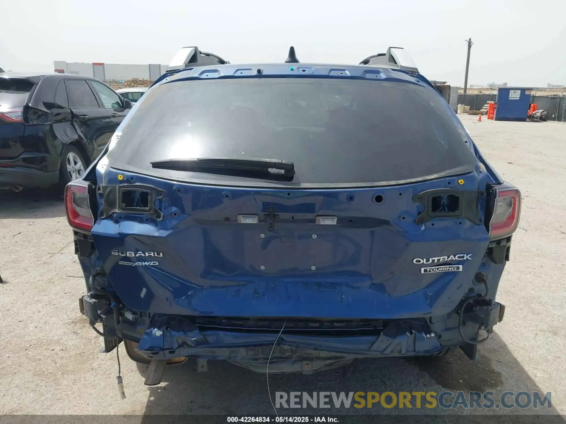 17 Photograph of a damaged car 4S4BTAPC5L3134913 SUBARU OUTBACK 2020