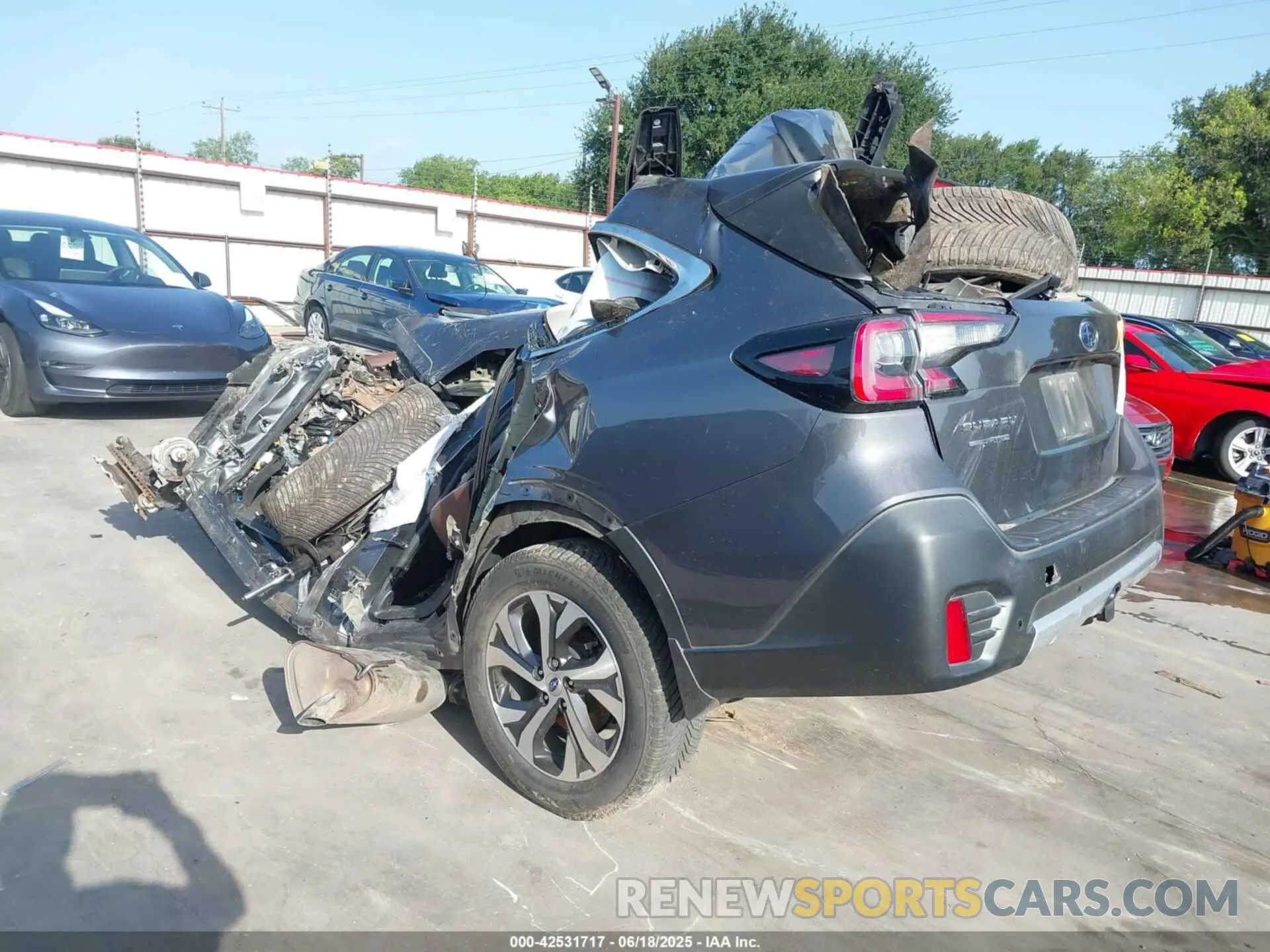 3 Photograph of a damaged car 4S4BTAPC7L3128045 SUBARU OUTBACK 2020