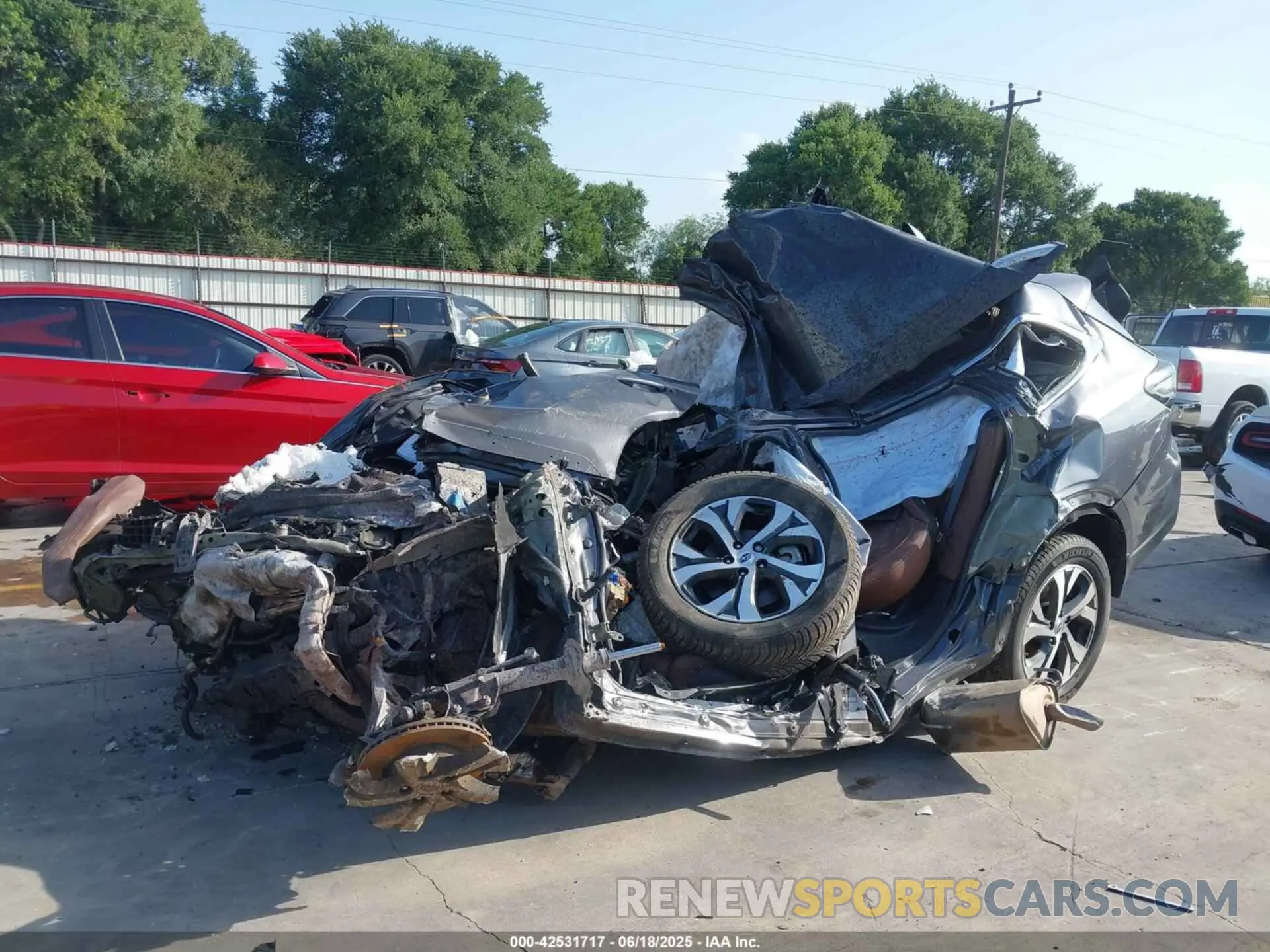 6 Photograph of a damaged car 4S4BTAPC7L3128045 SUBARU OUTBACK 2020