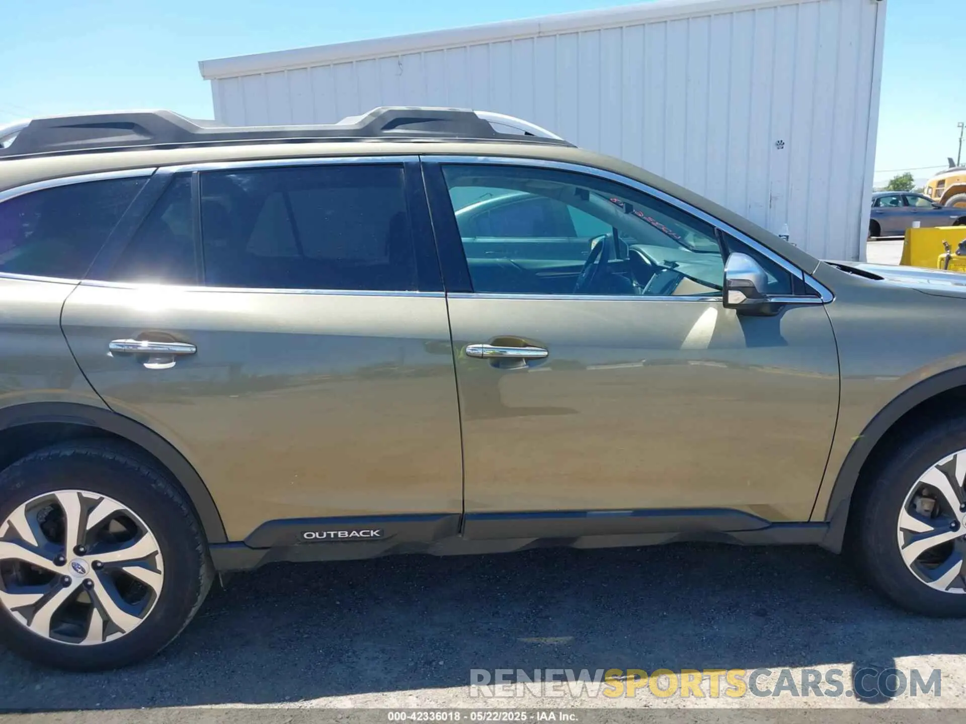 13 Photograph of a damaged car 4S4BTAPC7L3241817 SUBARU OUTBACK 2020