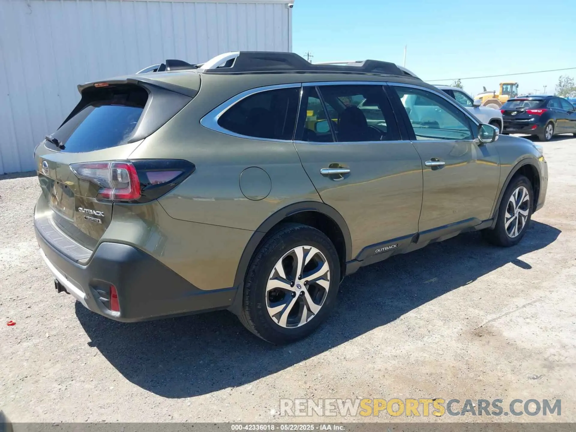 4 Photograph of a damaged car 4S4BTAPC7L3241817 SUBARU OUTBACK 2020