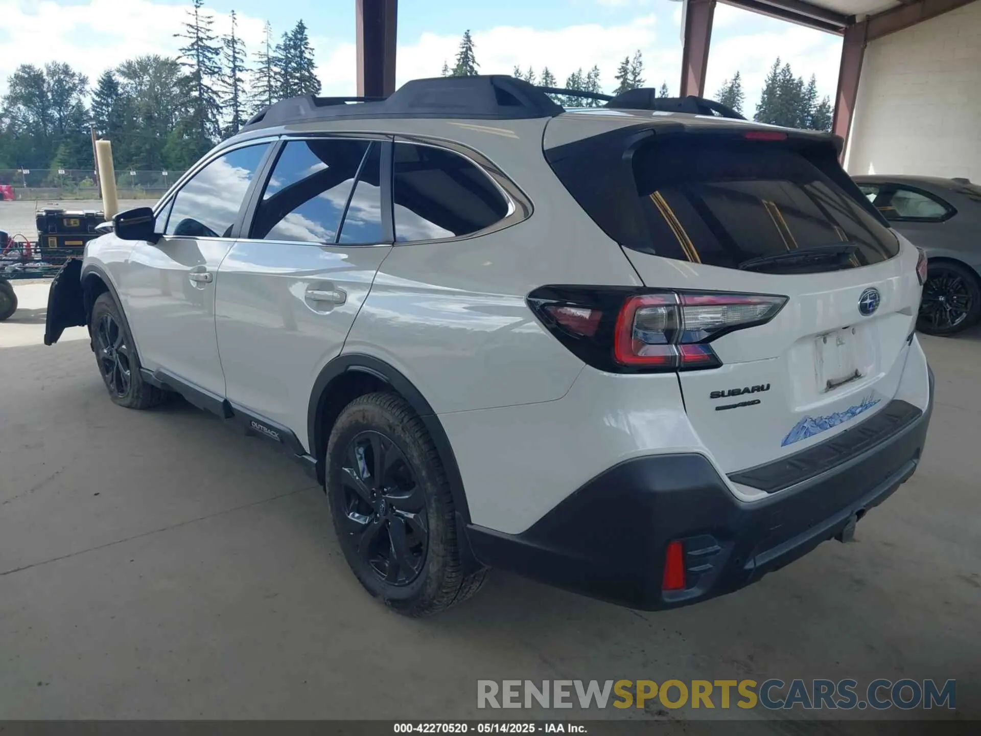 3 Photograph of a damaged car 4S4BTGKD1L3147127 SUBARU OUTBACK 2020