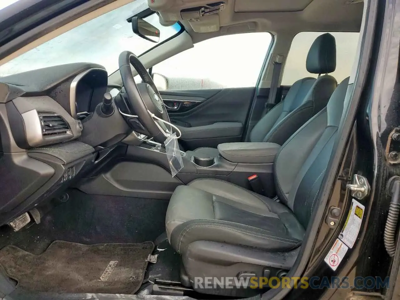 7 Photograph of a damaged car 4S4BTGKD1L3152019 SUBARU OUTBACK 2020