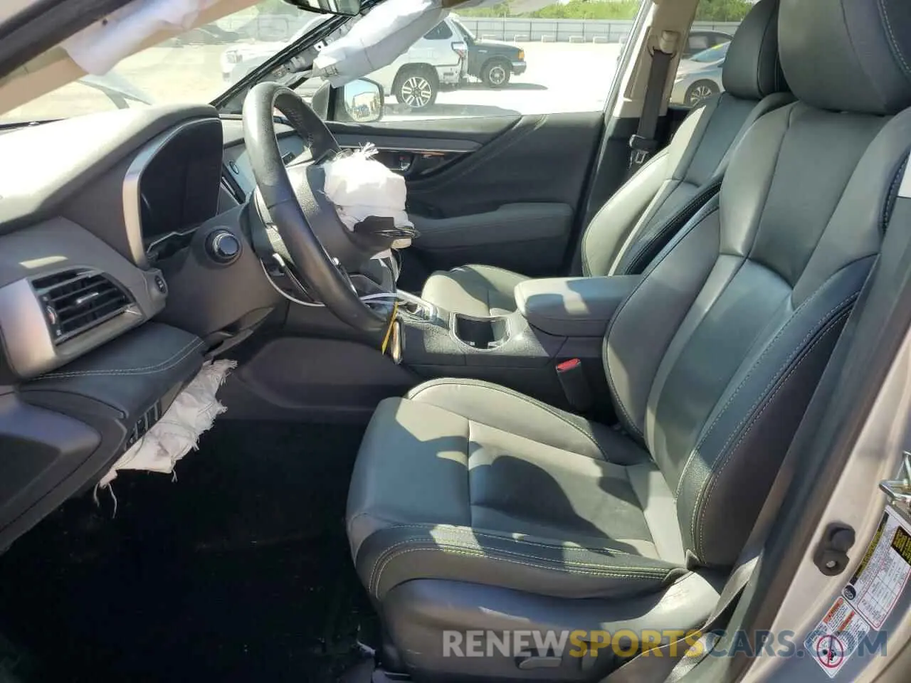 7 Photograph of a damaged car 4S4BTGKD2L3198698 SUBARU OUTBACK 2020