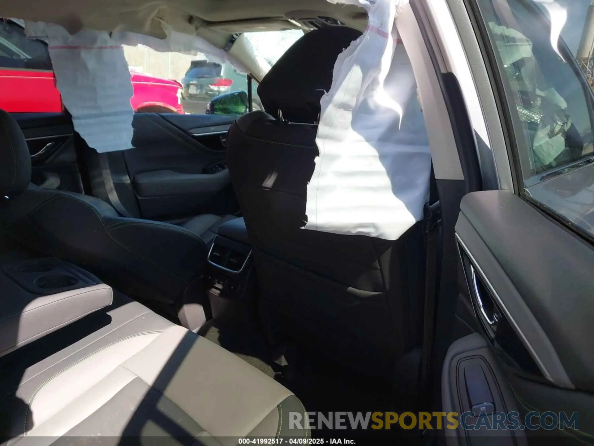 8 Photograph of a damaged car 4S4BTGKD4L3211631 SUBARU OUTBACK 2020