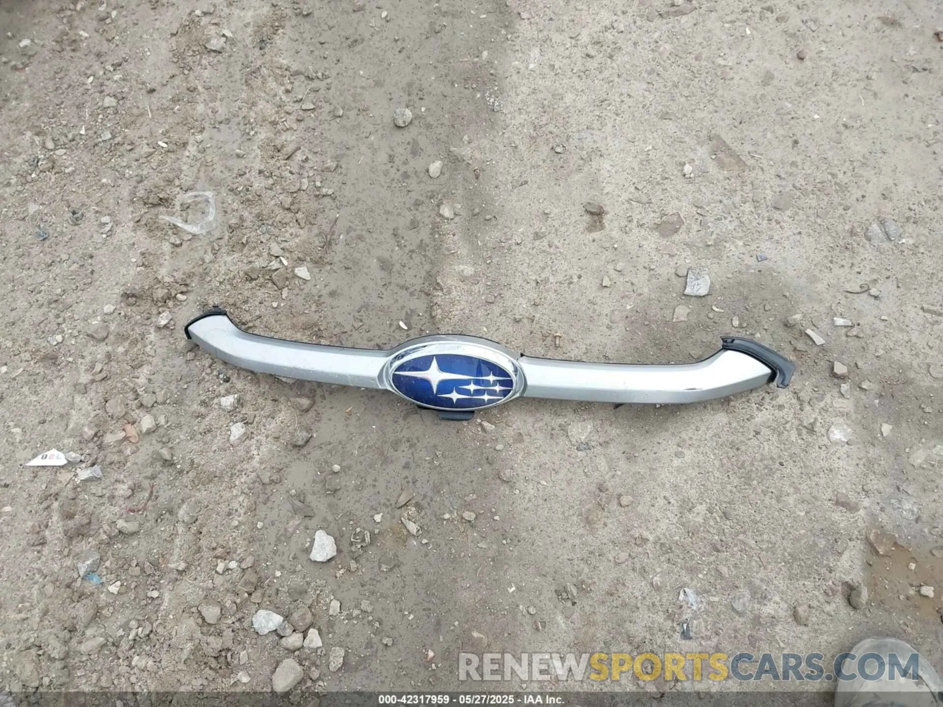 12 Photograph of a damaged car 4S4BTGND2L3182528 SUBARU OUTBACK 2020
