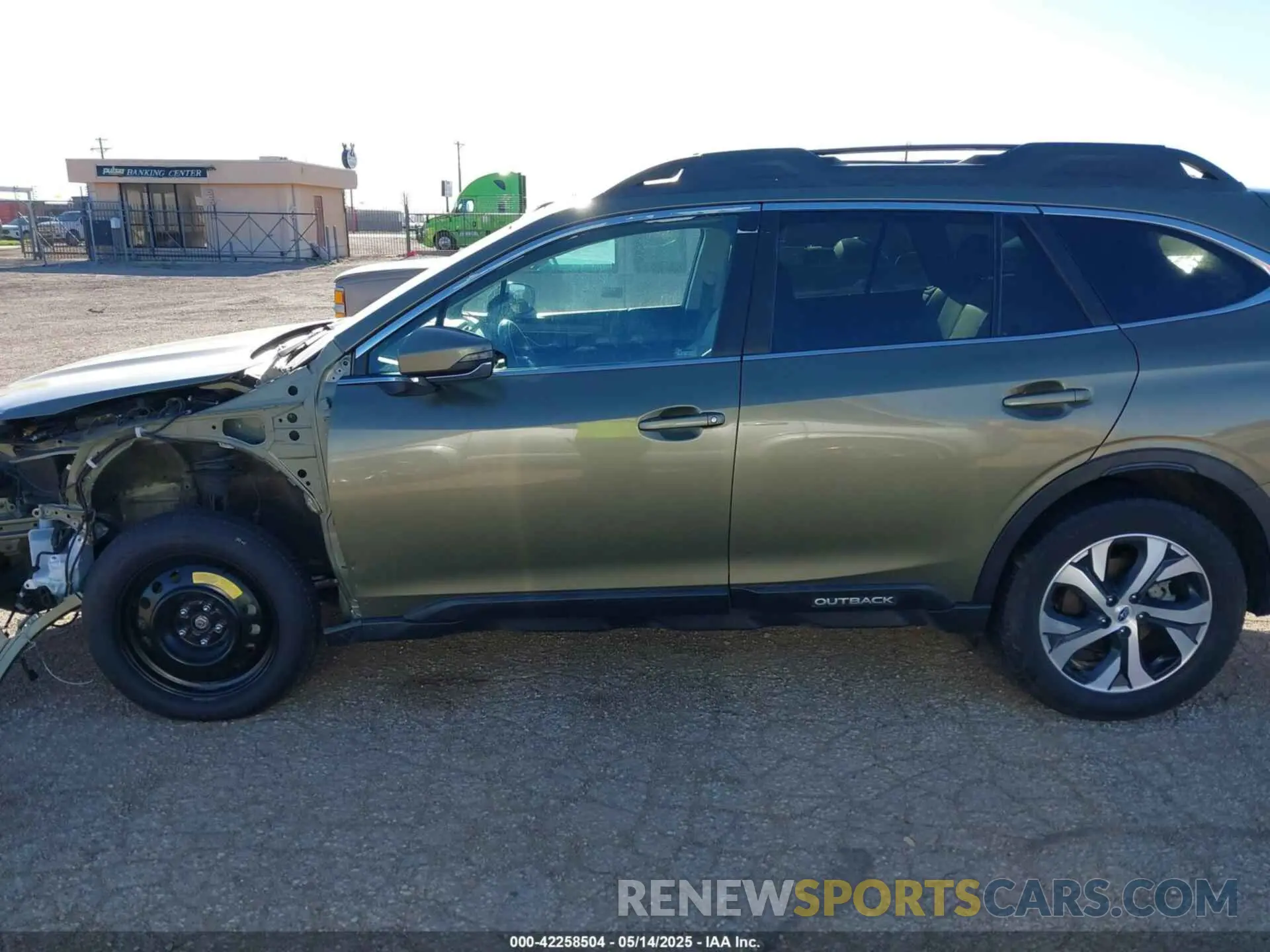 15 Photograph of a damaged car 4S4BTGND6L3143957 SUBARU OUTBACK 2020