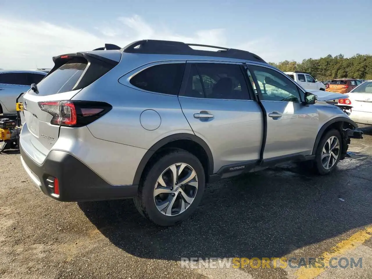 3 Photograph of a damaged car 4S4BTGND6L3198697 SUBARU OUTBACK 2020