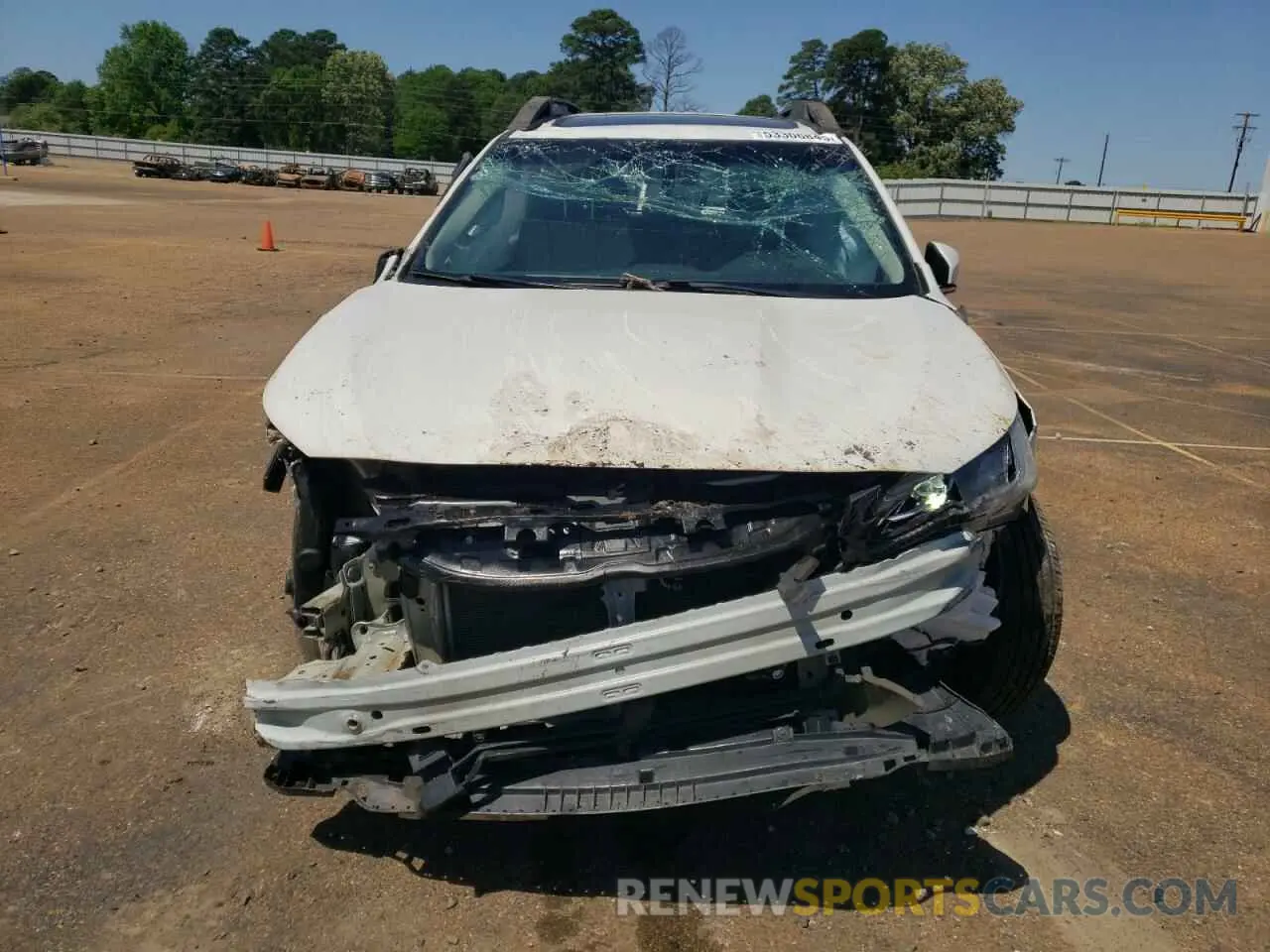 5 Photograph of a damaged car 4S4BTGND7L3124737 SUBARU OUTBACK 2020