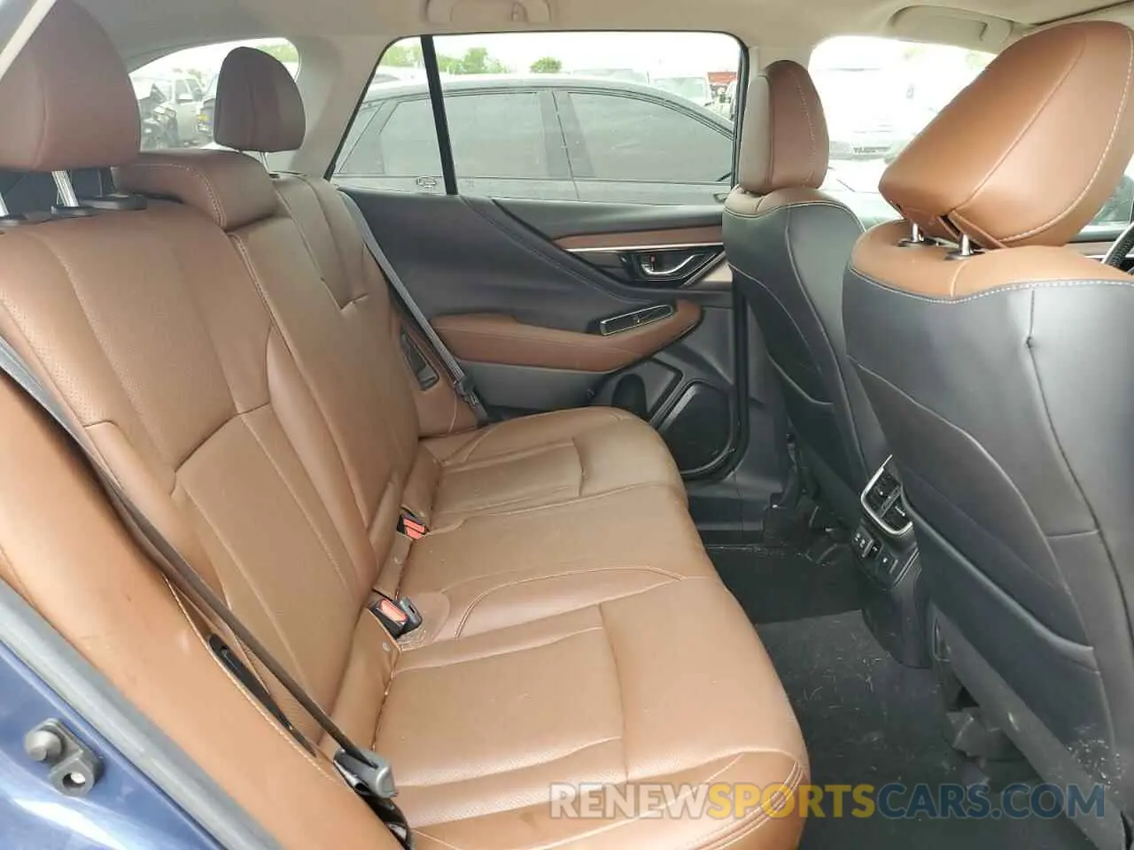 10 Photograph of a damaged car 4S4BTGPD0L3227320 SUBARU OUTBACK 2020