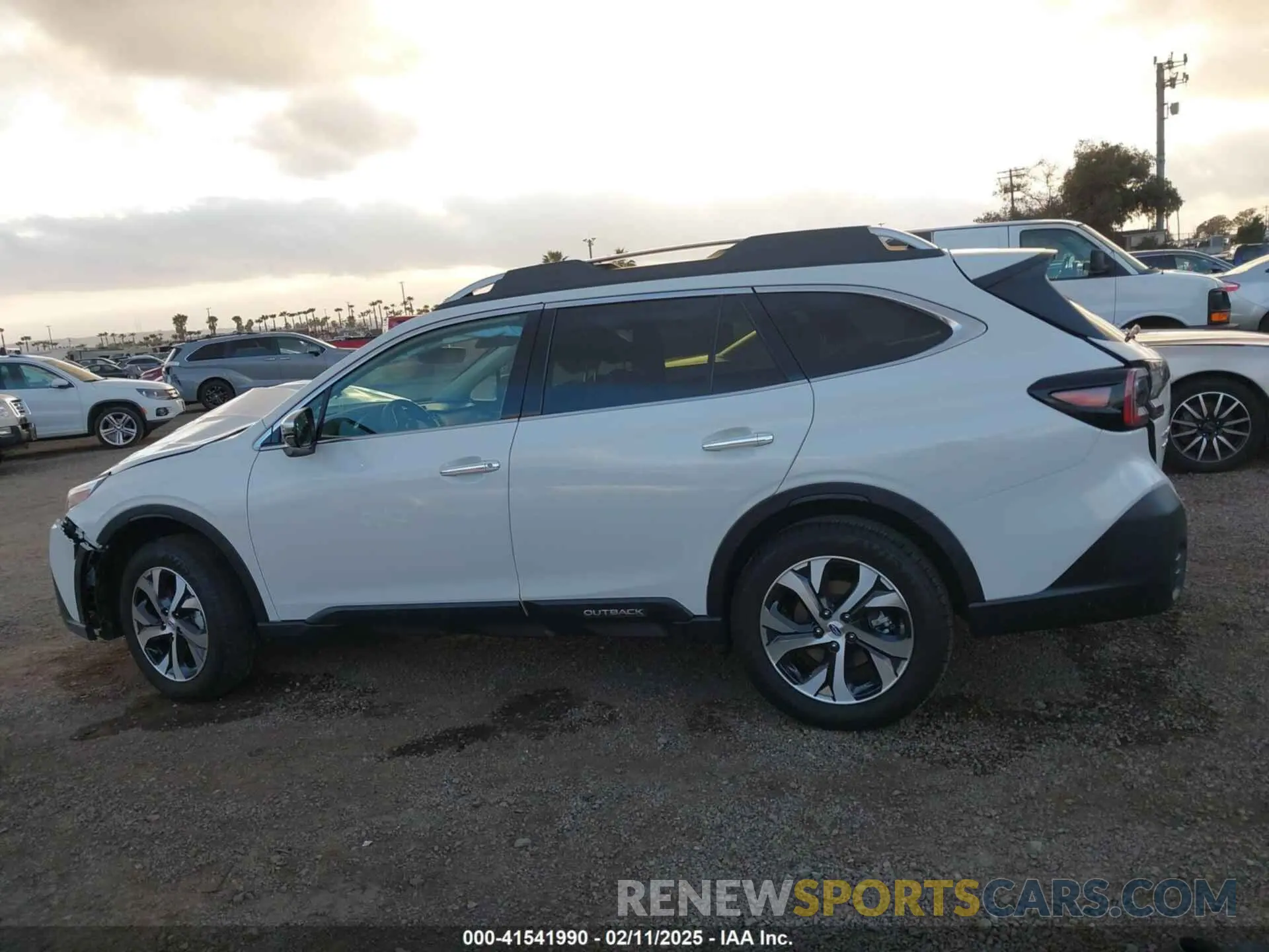 14 Photograph of a damaged car 4S4BTGPD1L3136931 SUBARU OUTBACK 2020