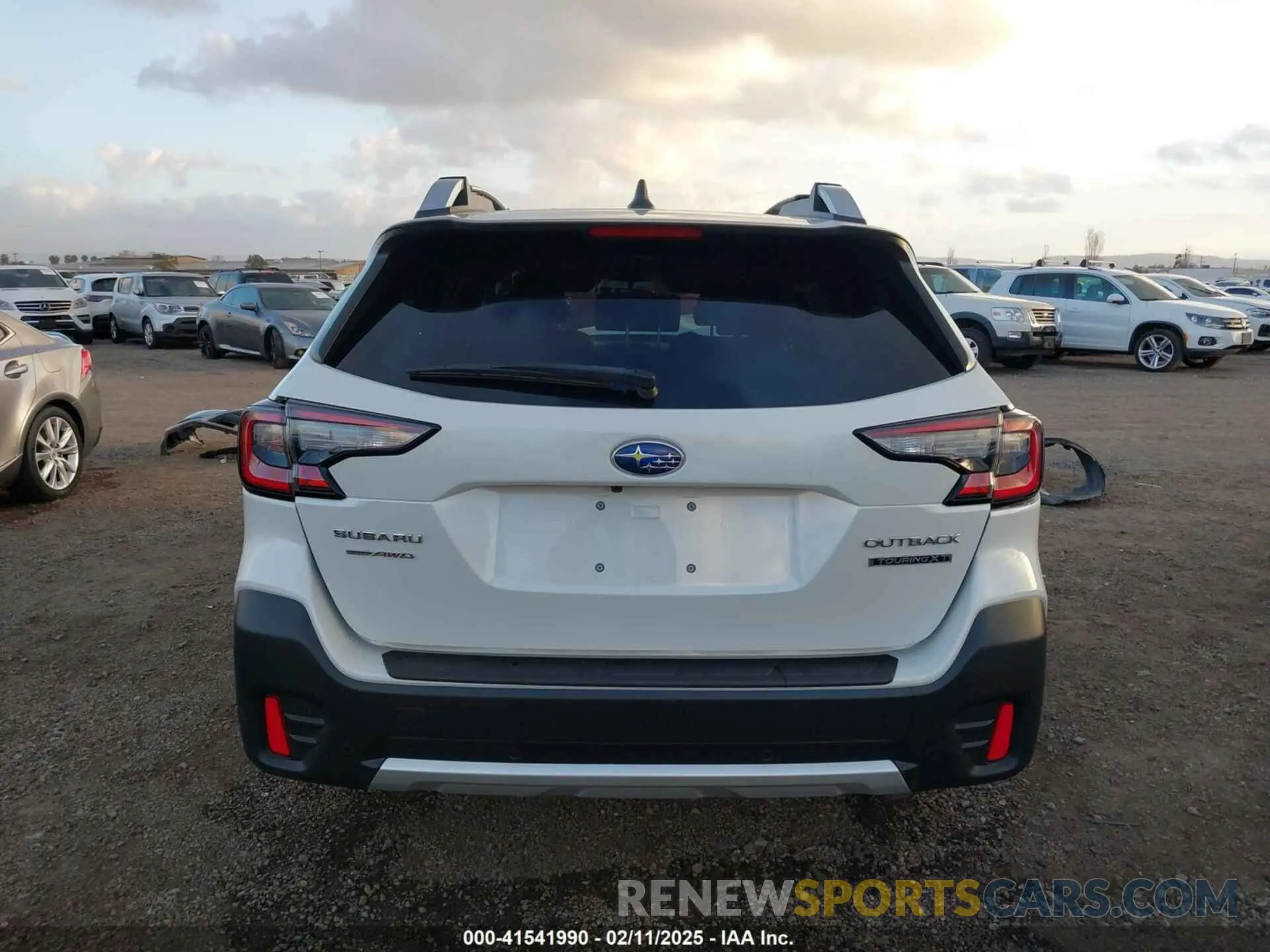 16 Photograph of a damaged car 4S4BTGPD1L3136931 SUBARU OUTBACK 2020
