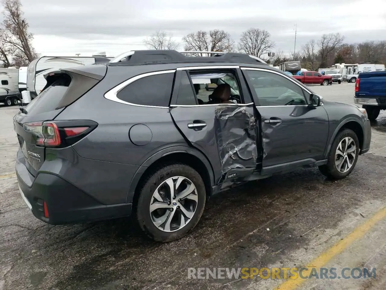 3 Photograph of a damaged car 4S4BTGPD7L3117381 SUBARU OUTBACK 2020