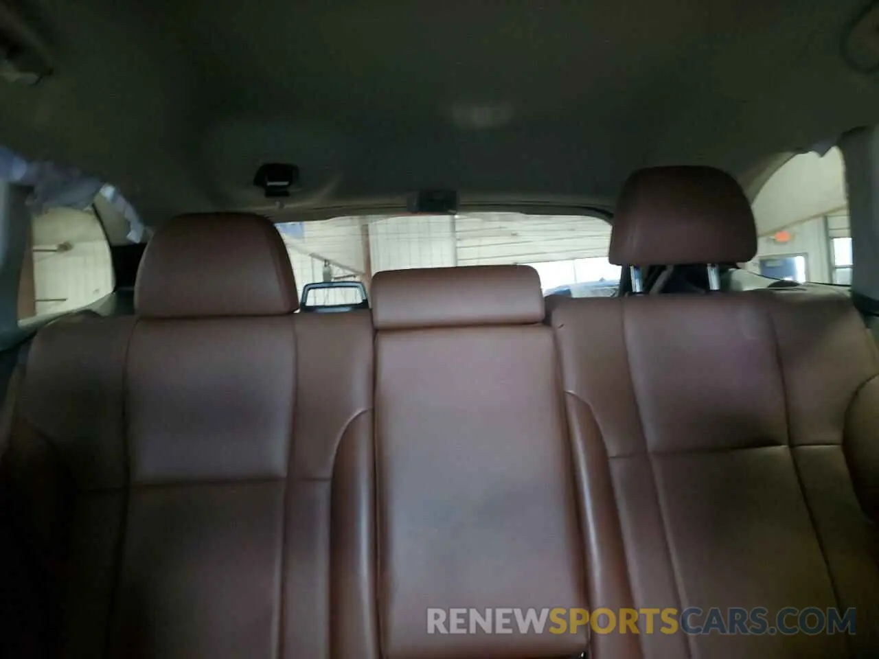 10 Photograph of a damaged car 4S4BTGPD9L3223413 SUBARU OUTBACK 2020
