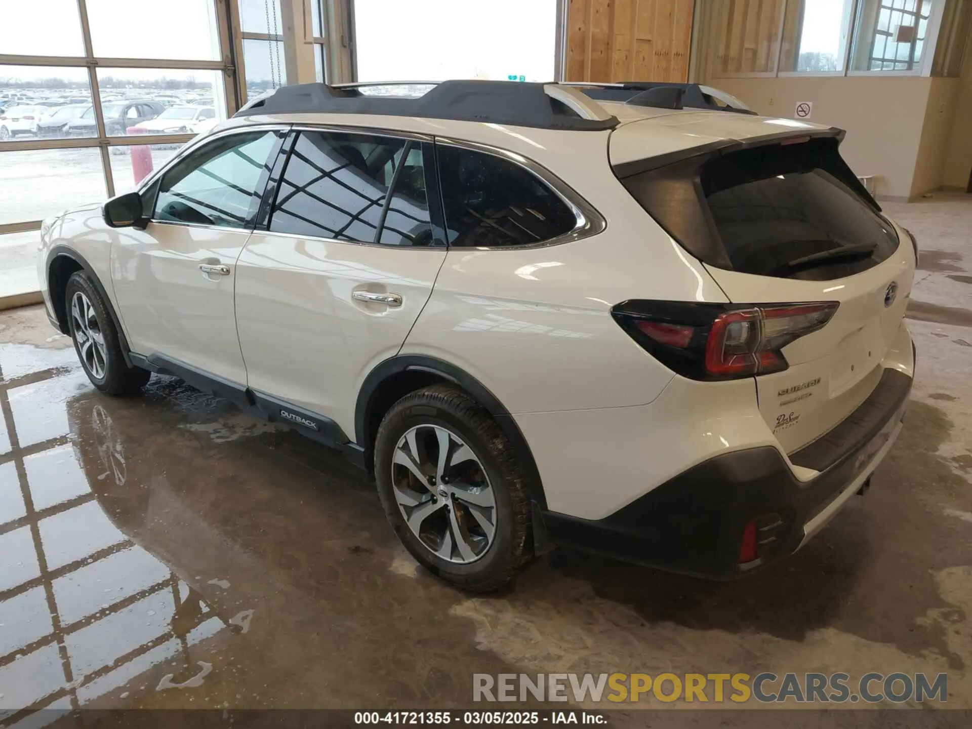 3 Photograph of a damaged car 4S4BTGPDXL3135308 SUBARU OUTBACK 2020