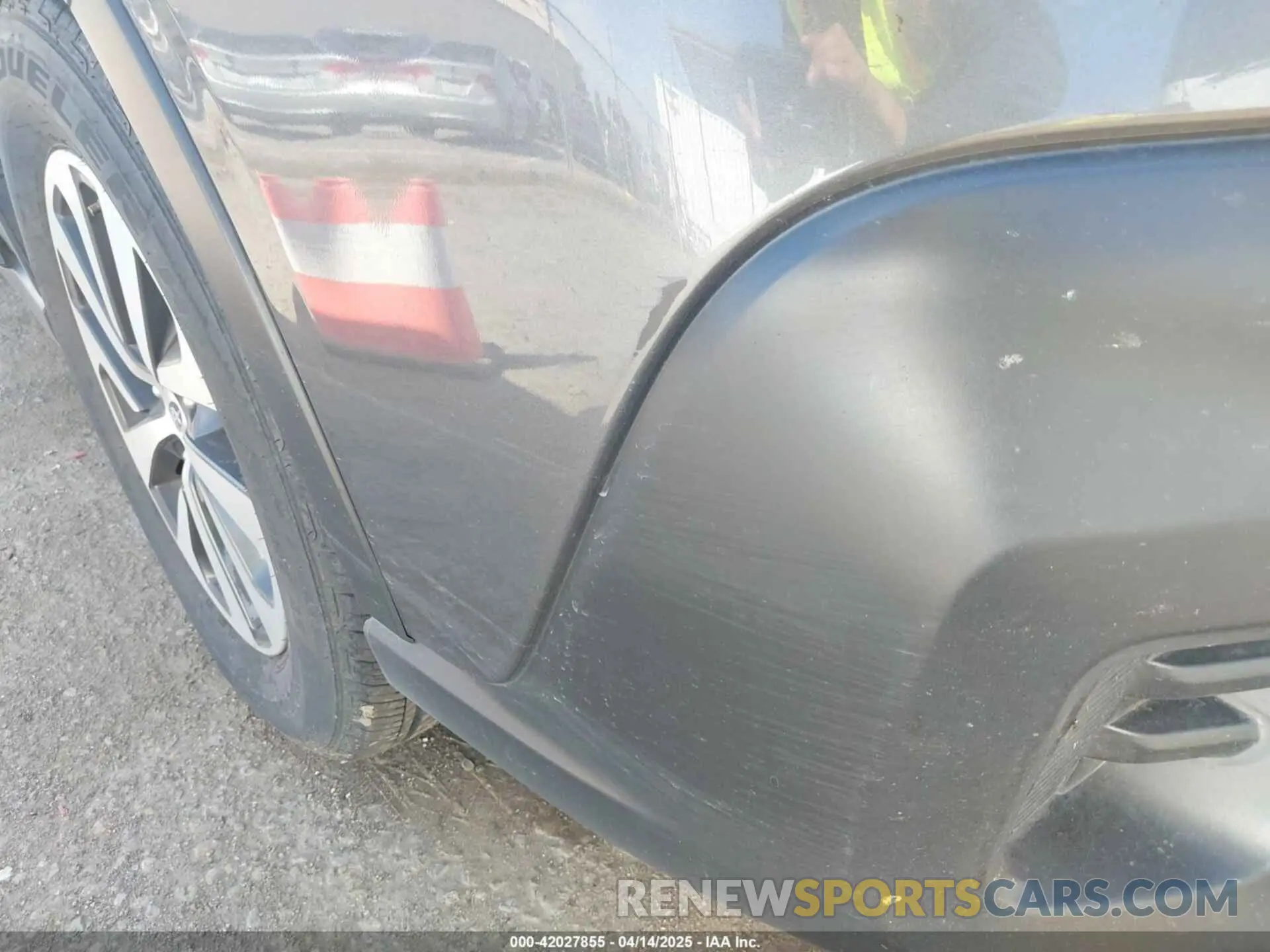 20 Photograph of a damaged car 4S4BTAAC9M3129305 SUBARU OUTBACK 2021