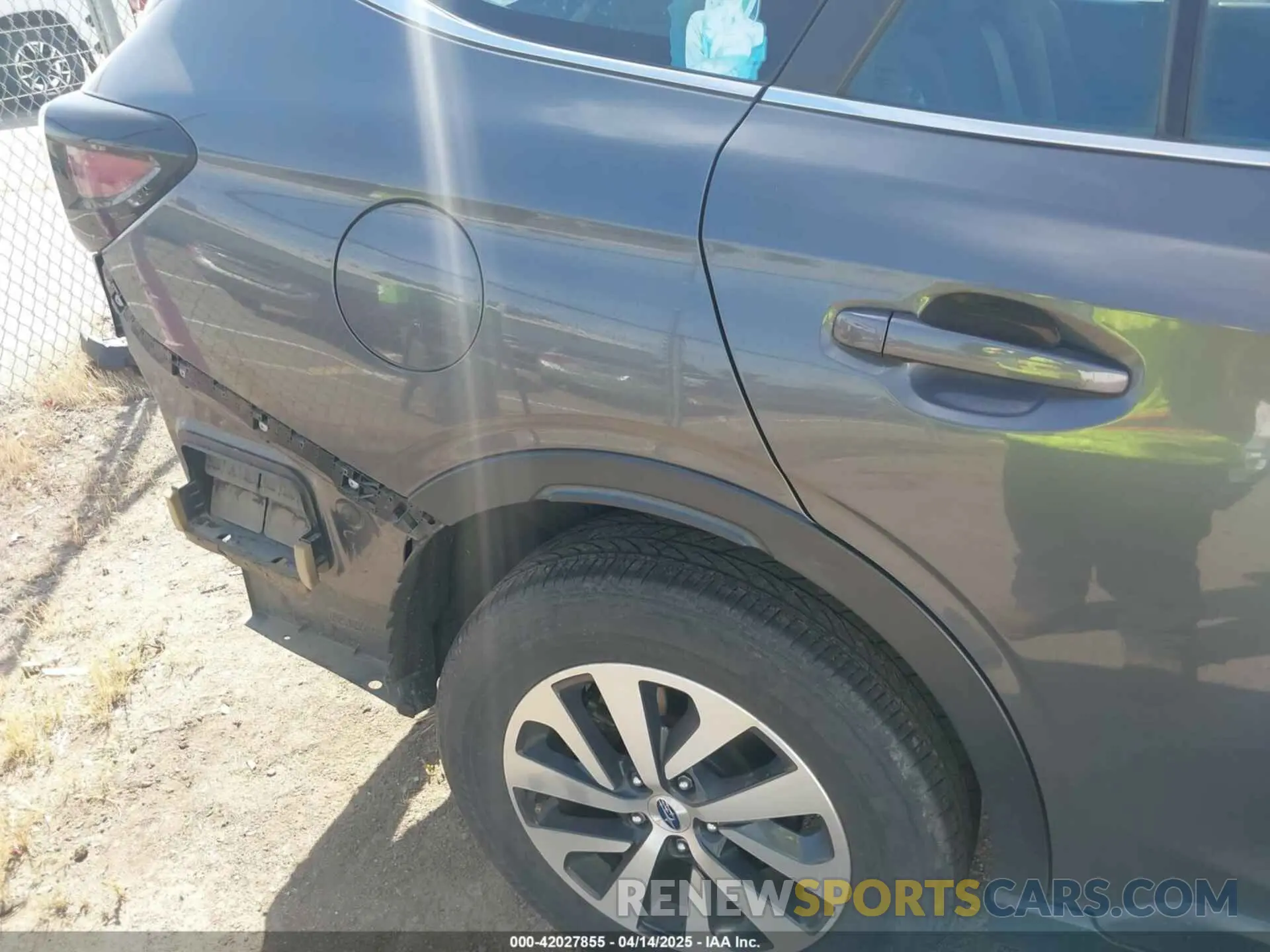 22 Photograph of a damaged car 4S4BTAAC9M3129305 SUBARU OUTBACK 2021