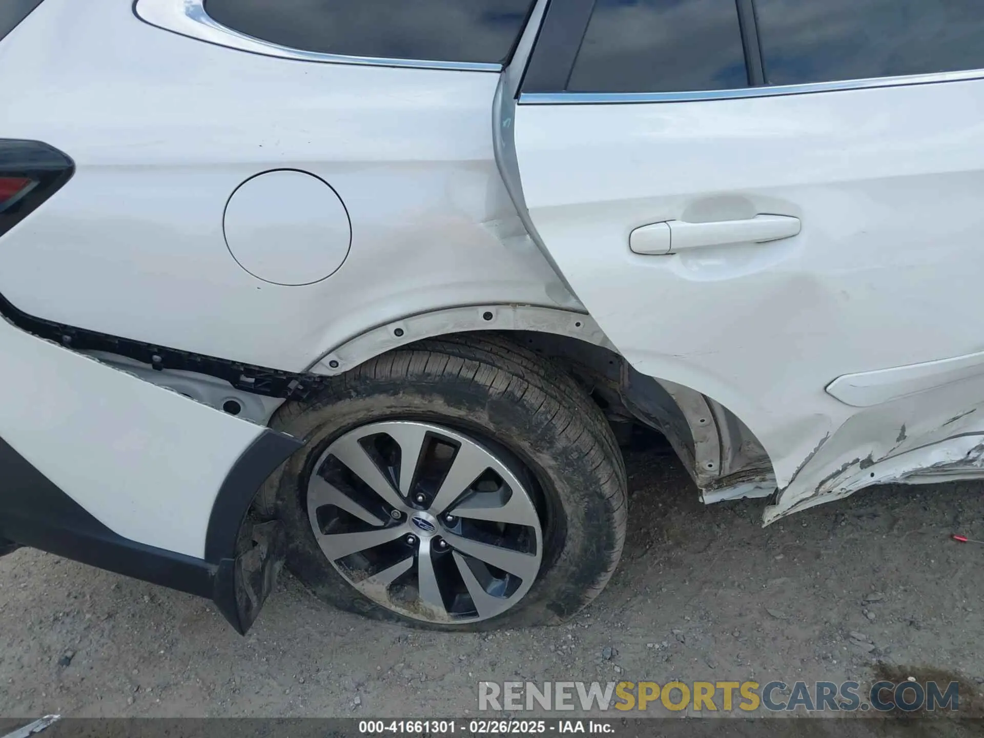19 Photograph of a damaged car 4S4BTACC0M3211243 SUBARU OUTBACK 2021