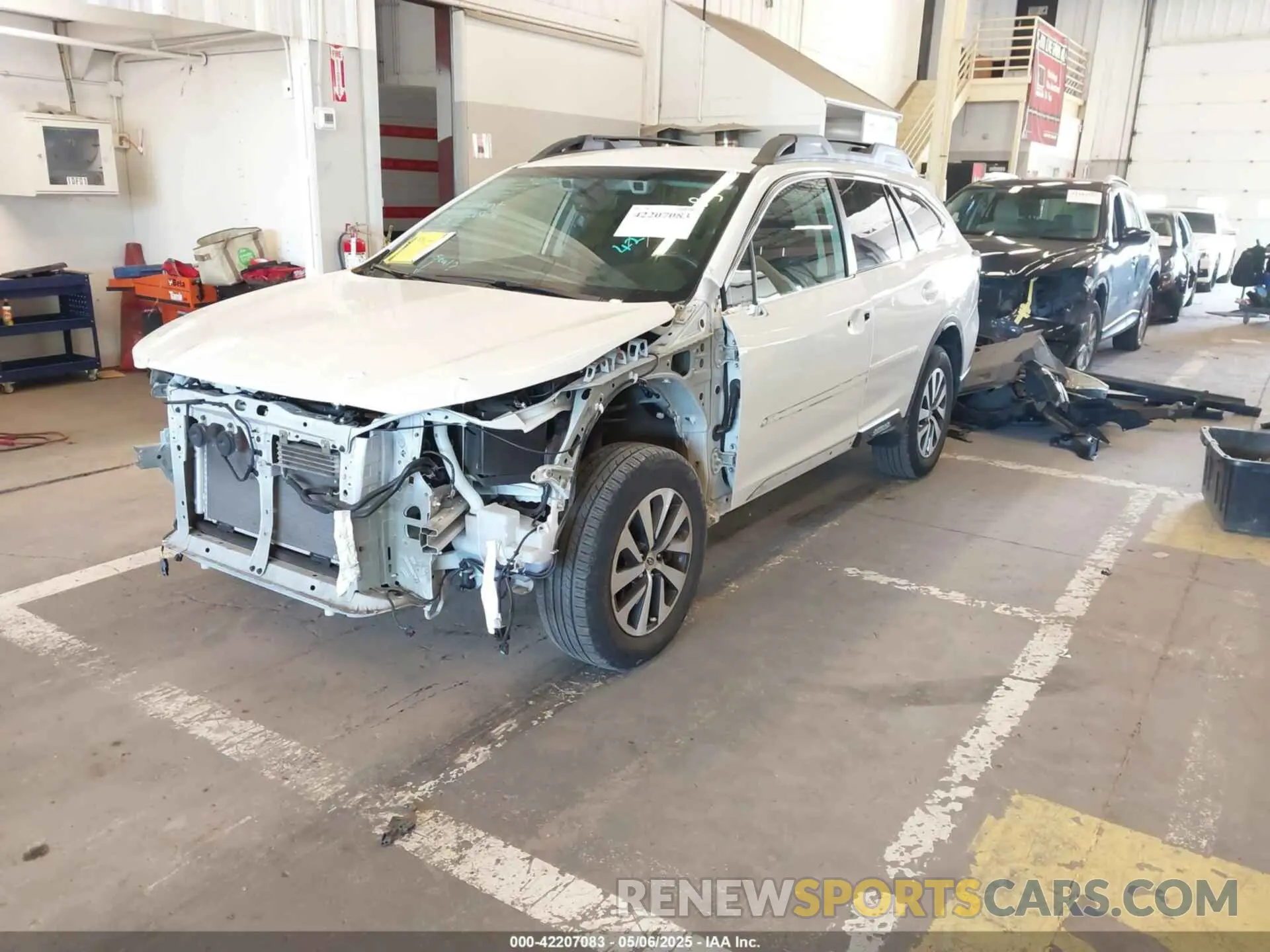 2 Photograph of a damaged car 4S4BTACC3M3109869 SUBARU OUTBACK 2021