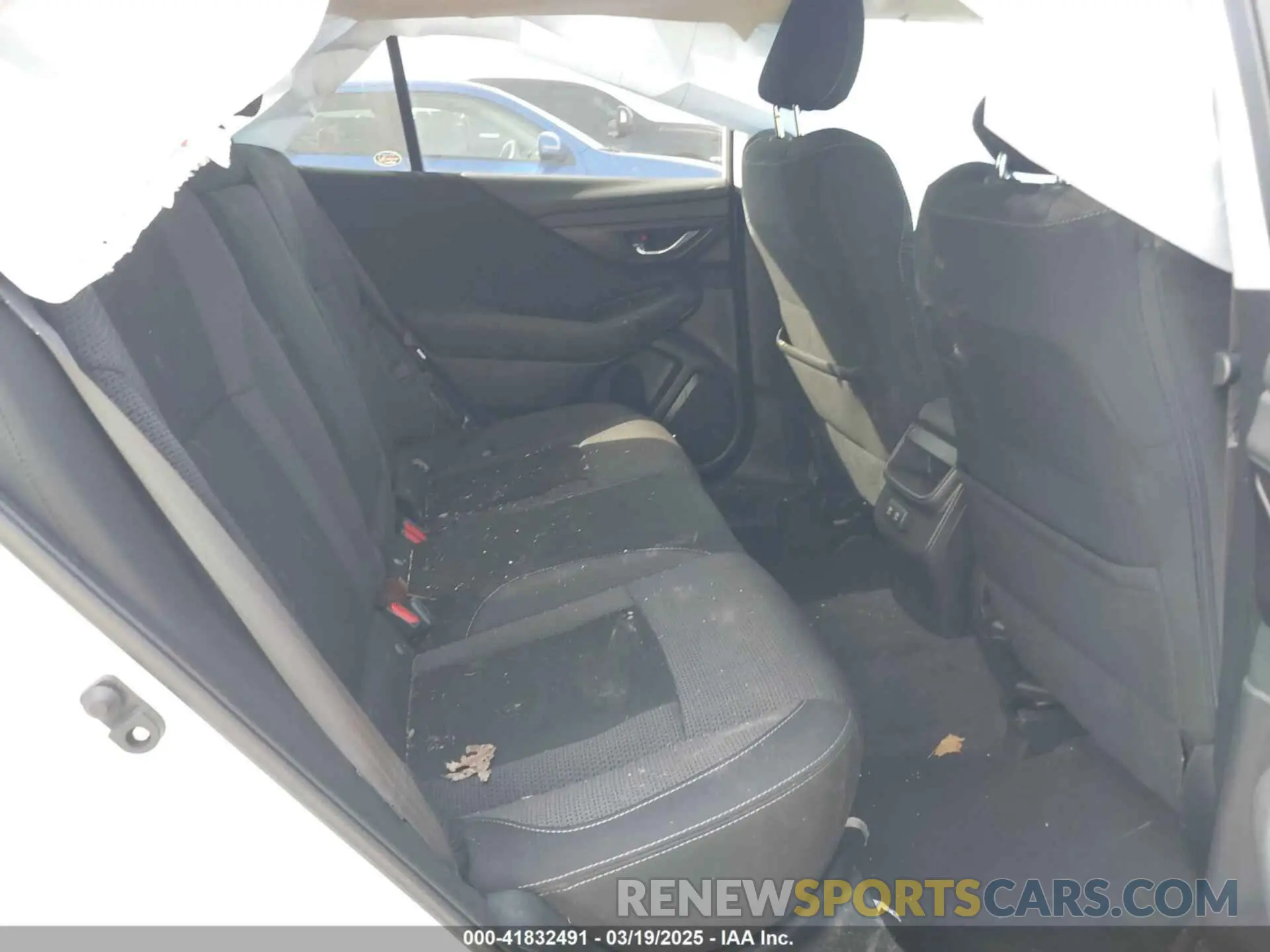 8 Photograph of a damaged car 4S4BTACC5M3147958 SUBARU OUTBACK 2021
